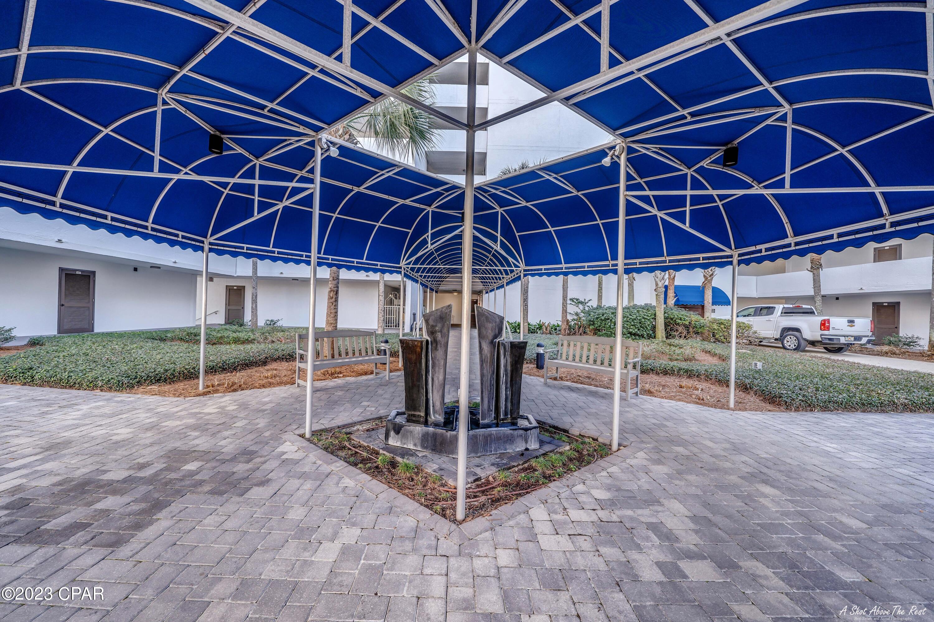 Lagoon Towers Phase I - Residential