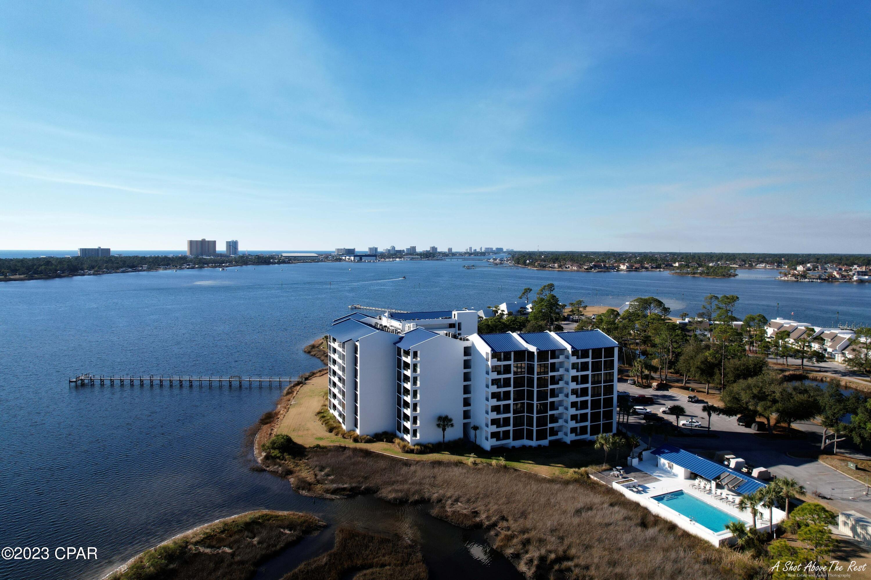 Lagoon Towers Phase I - Residential