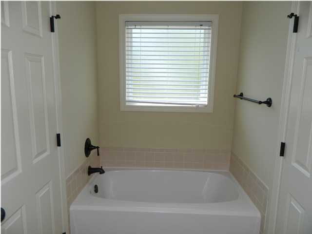 Annabella's Townhomes - Residential Lease