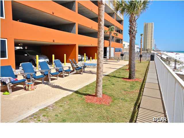 Tropic Winds - Residential