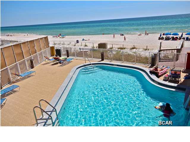 Tropic Winds - Residential
