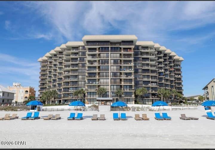 Pelican Walk - Residential