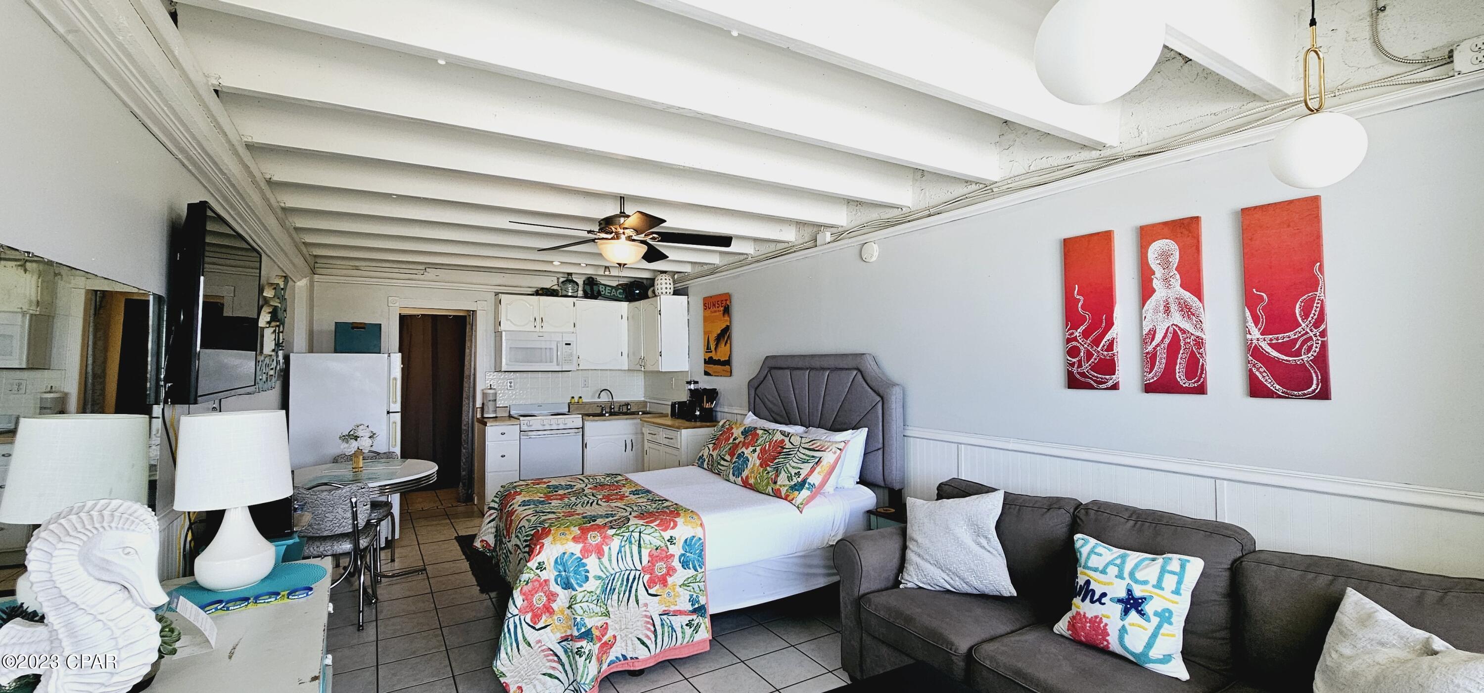 Fontainebleau Terrace - Residential
