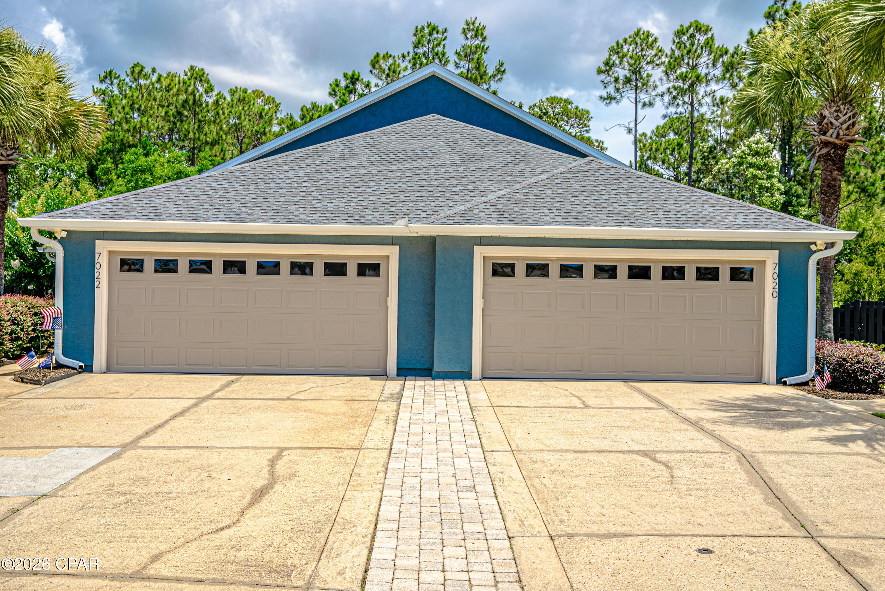 Dolphin Bay - Residential