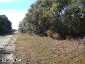 Great building lot located in the Sunny Hills Subdivision. Sunny Hills has a great golf course for the golfers. Also lakes for fishing and swimming. Deed restrictions apply. Must be a site built home.