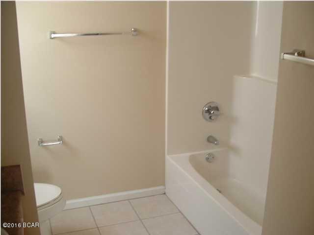 Palm Cove - Residential Lease