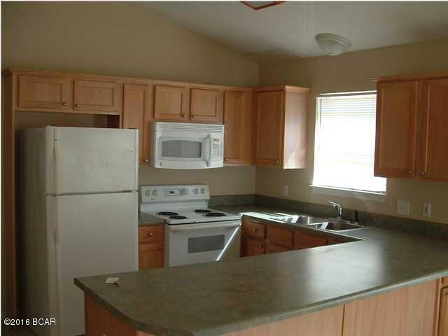 Palm Cove - Residential Lease