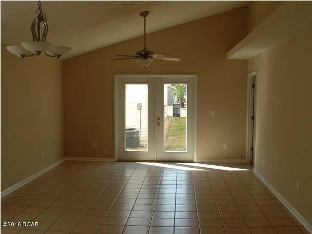 Palm Cove - Residential Lease