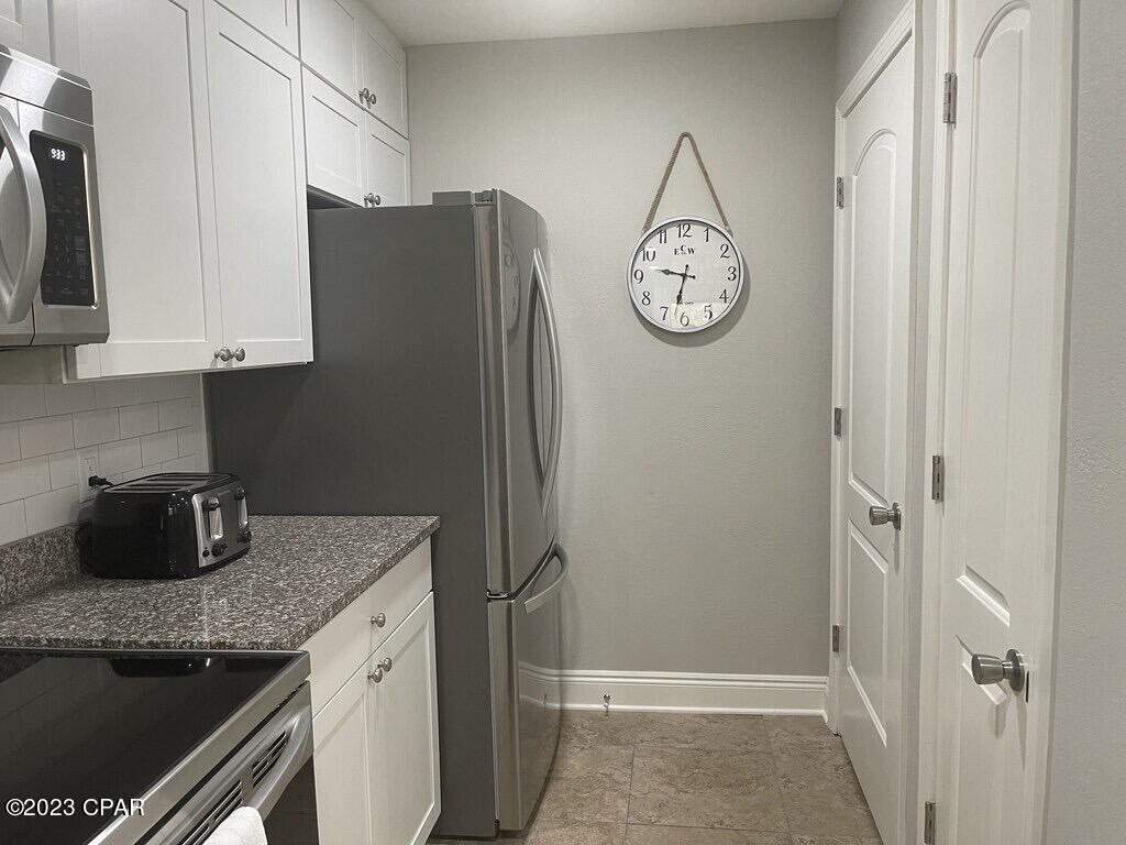 Edgewater Golf Villas V-B - Residential
