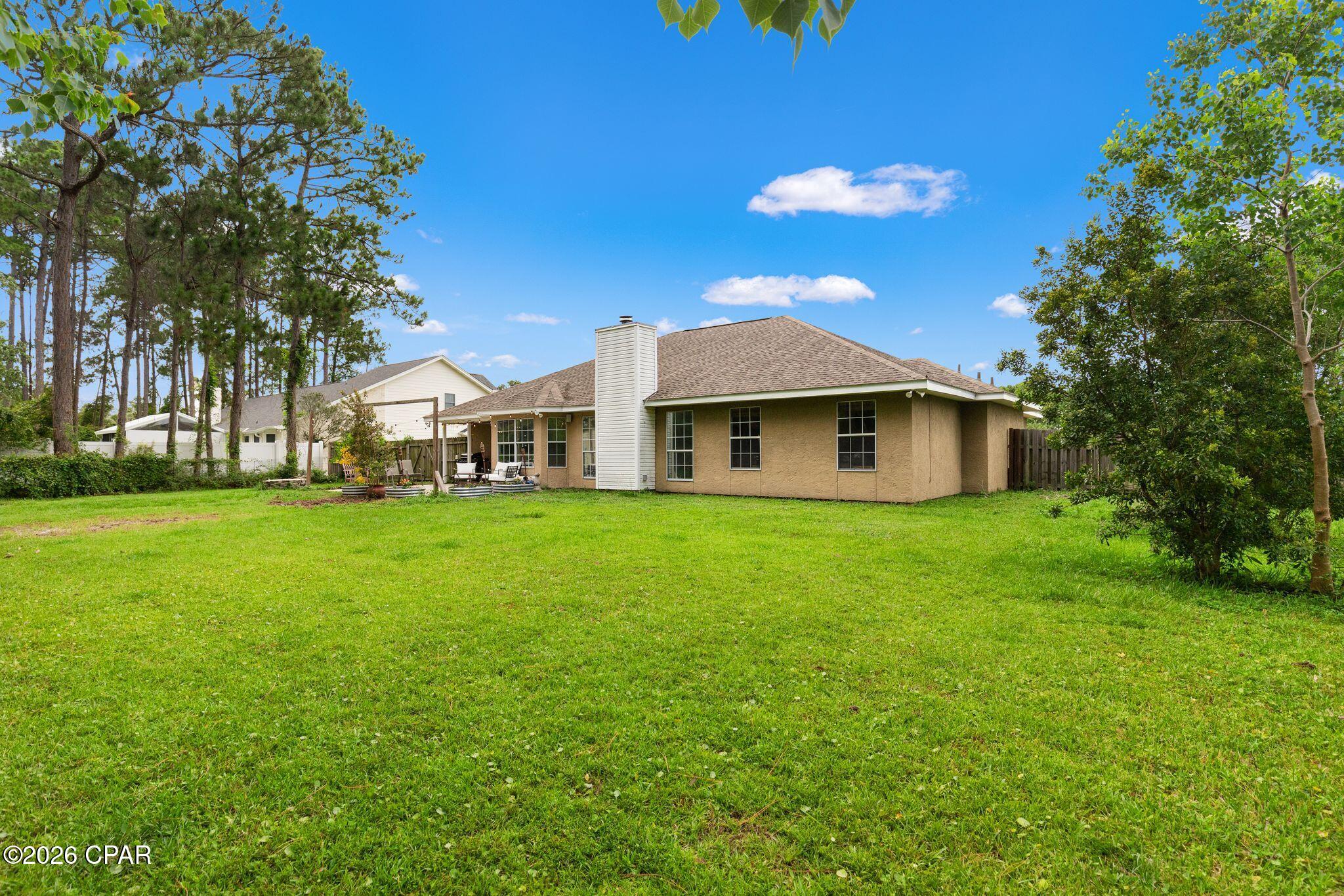 Colony Club - Residential