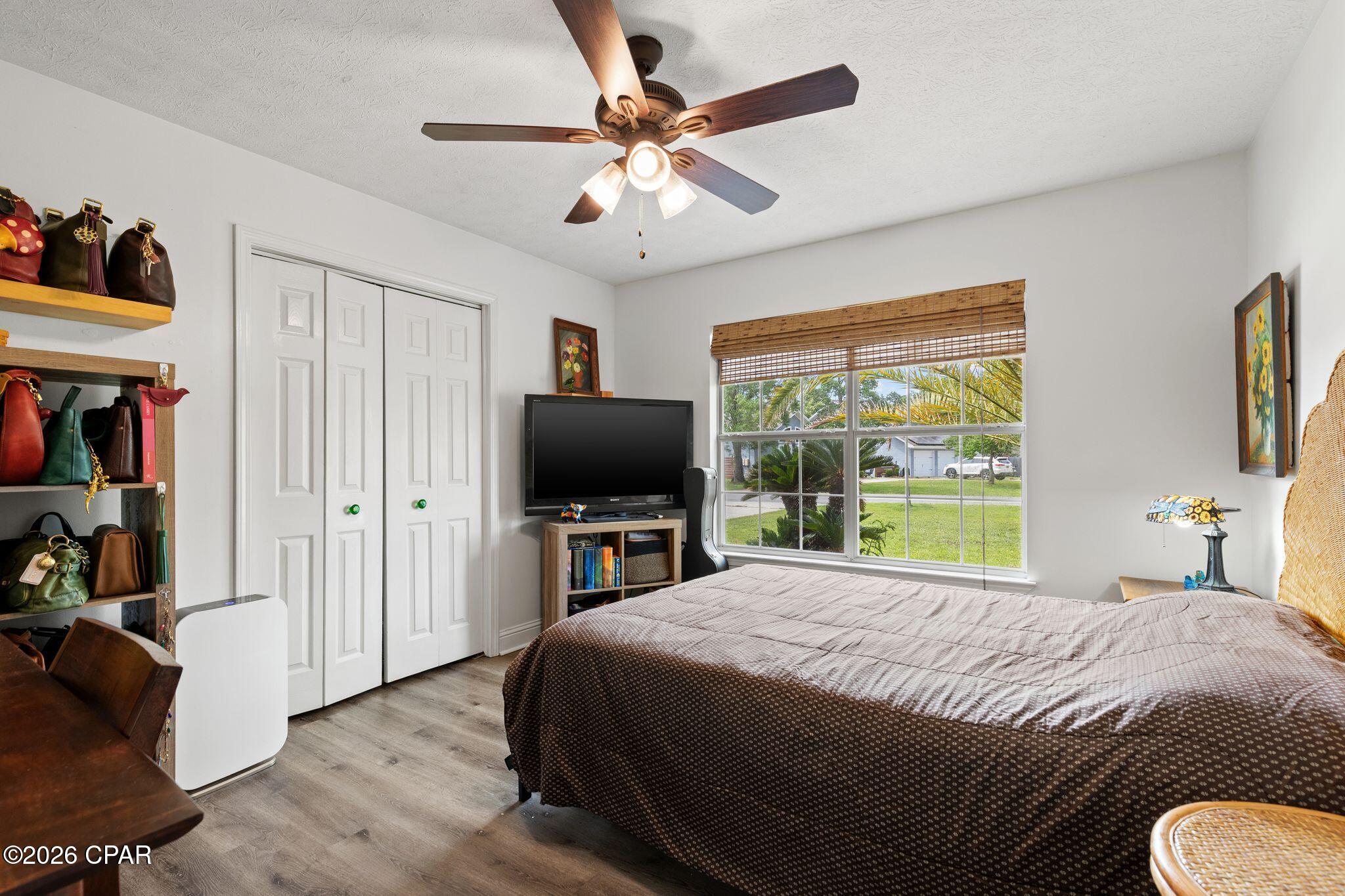 Colony Club - Residential