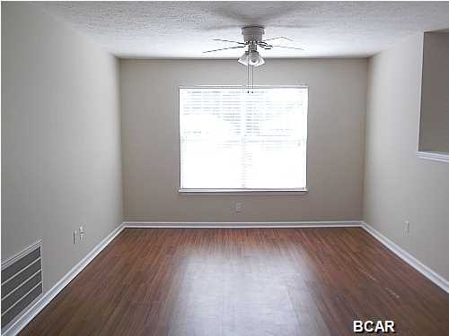 Shadow Bay Unit 5 - Residential Lease
