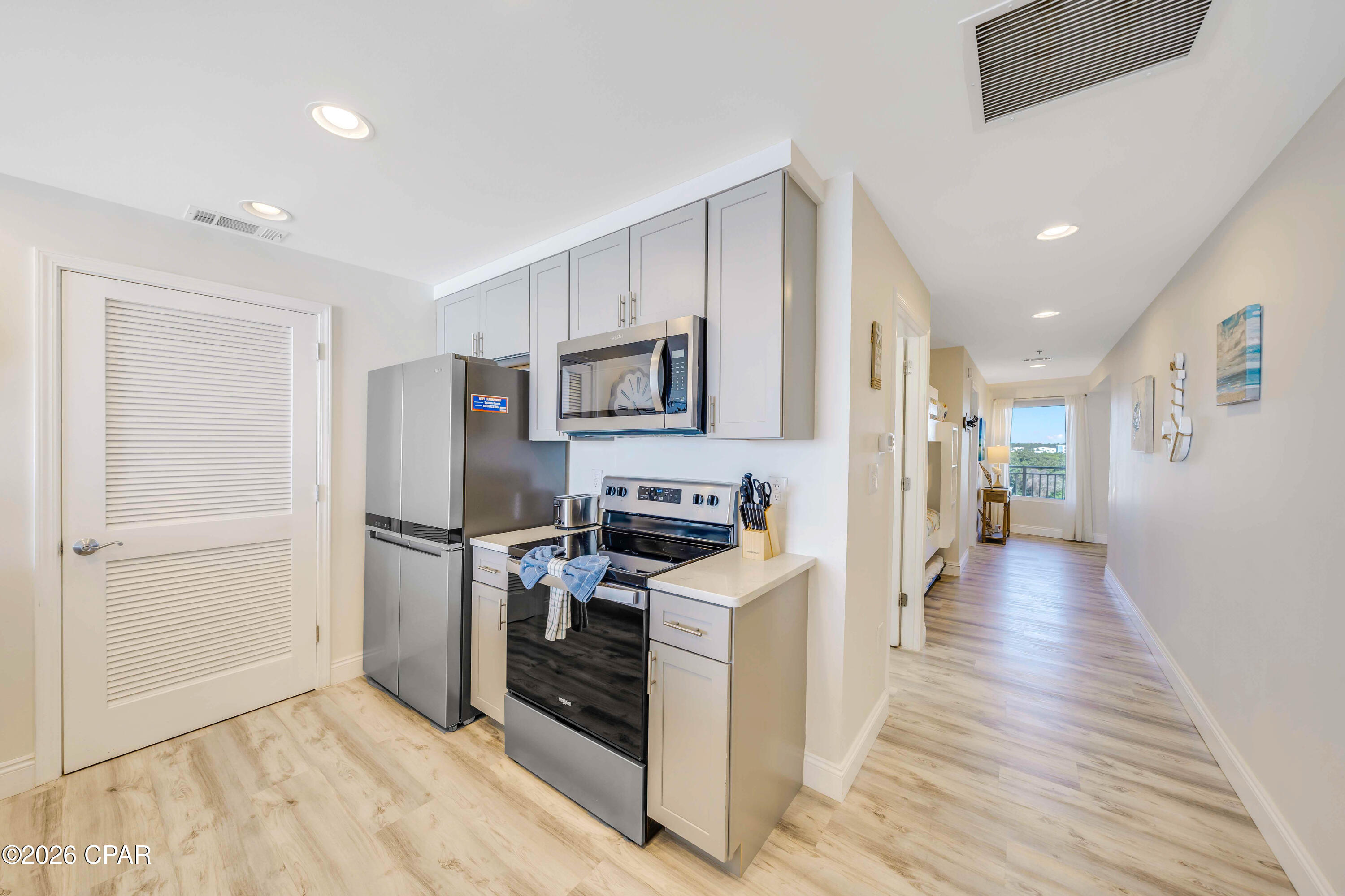 Splash Condo - Residential