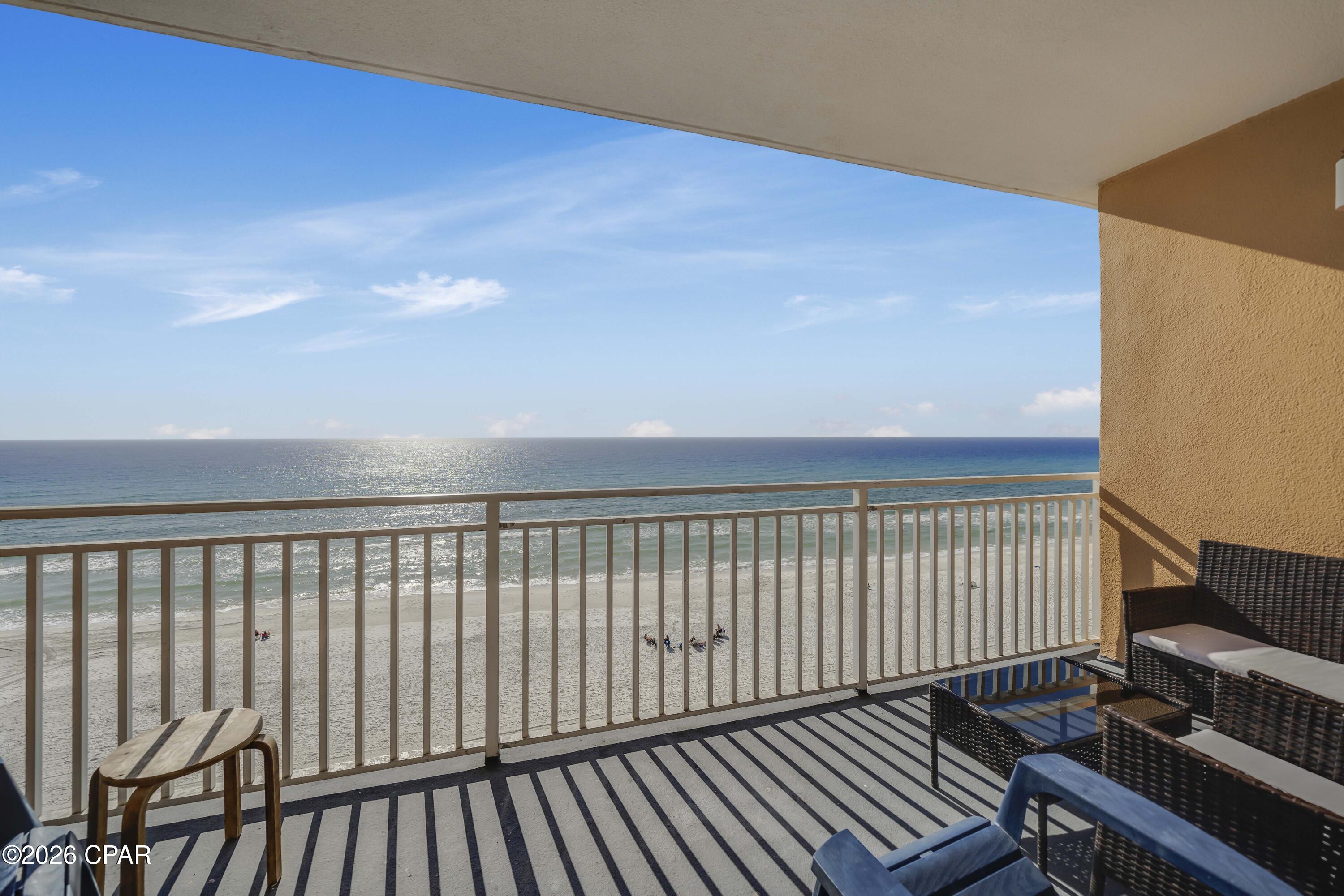 Splash Condo - Residential