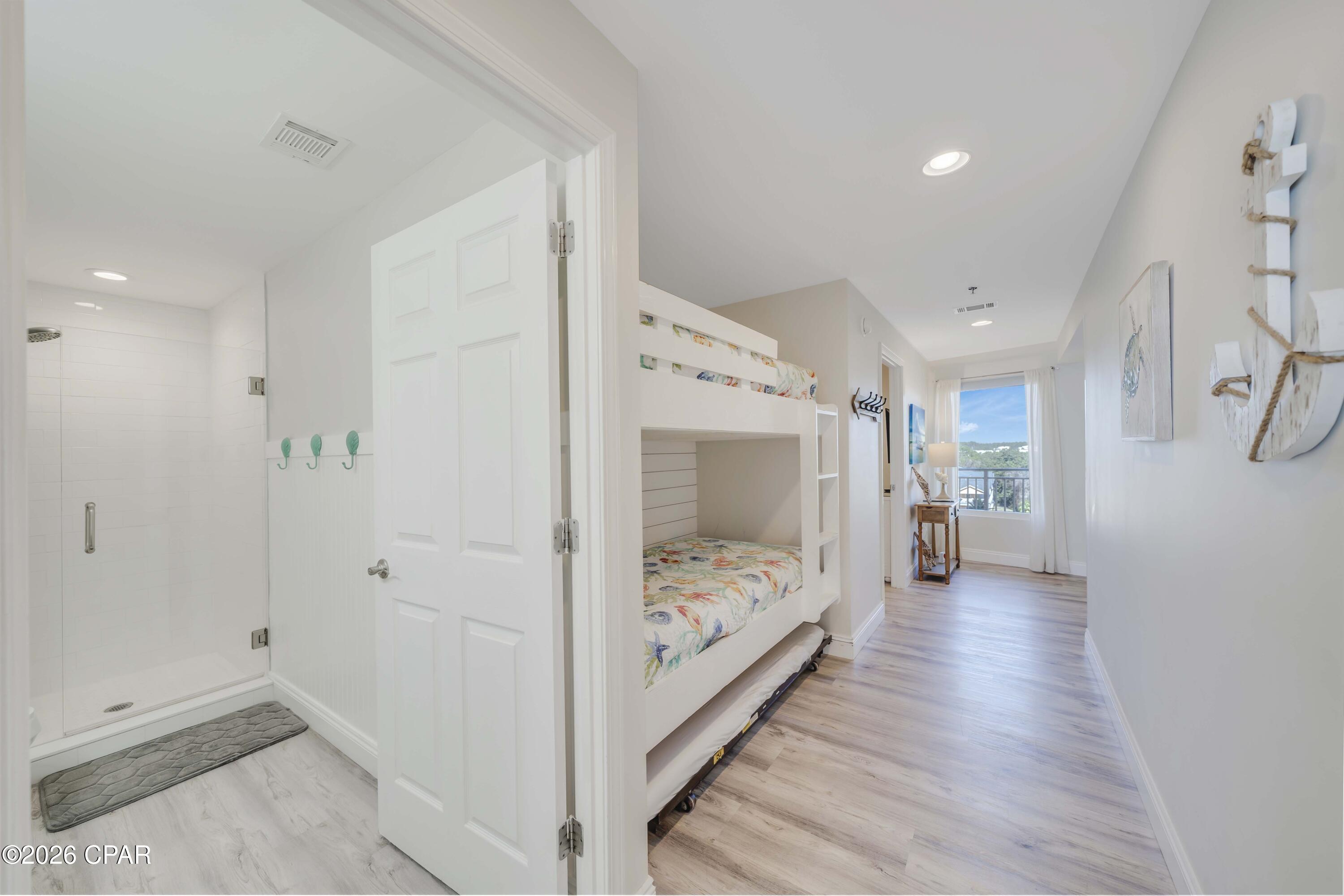 Splash Condo - Residential