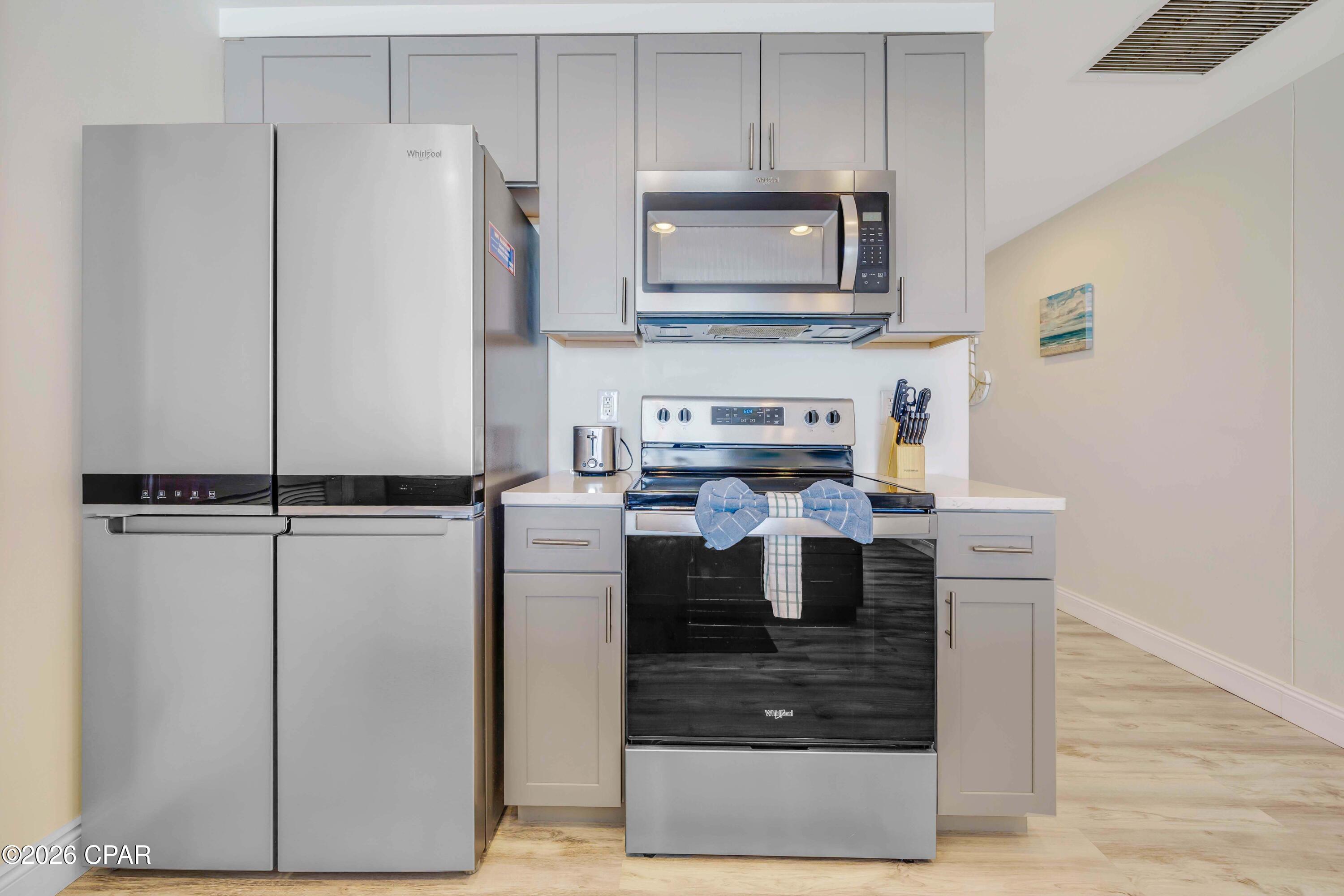 Splash Condo - Residential