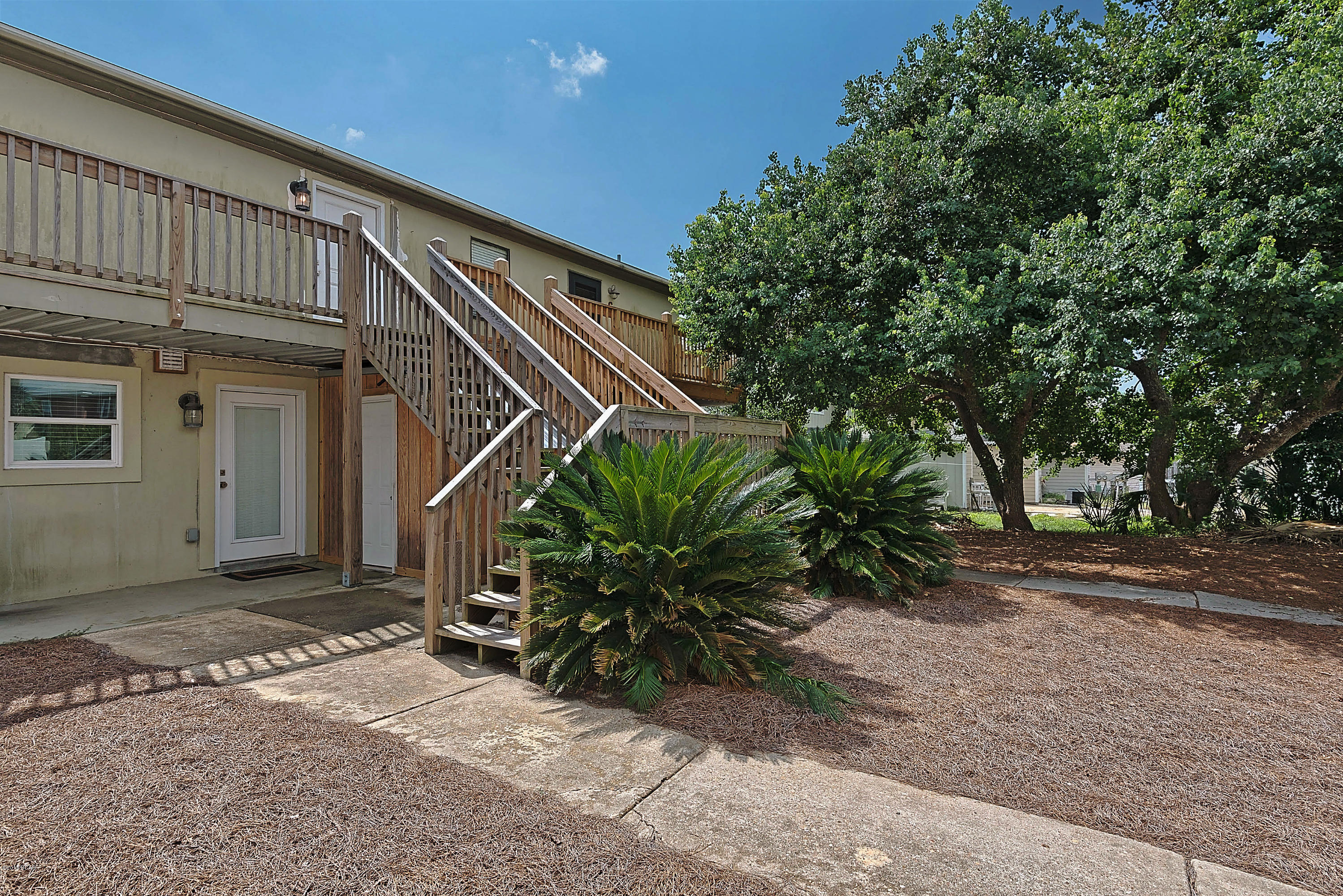 Bahama West IV - Residential