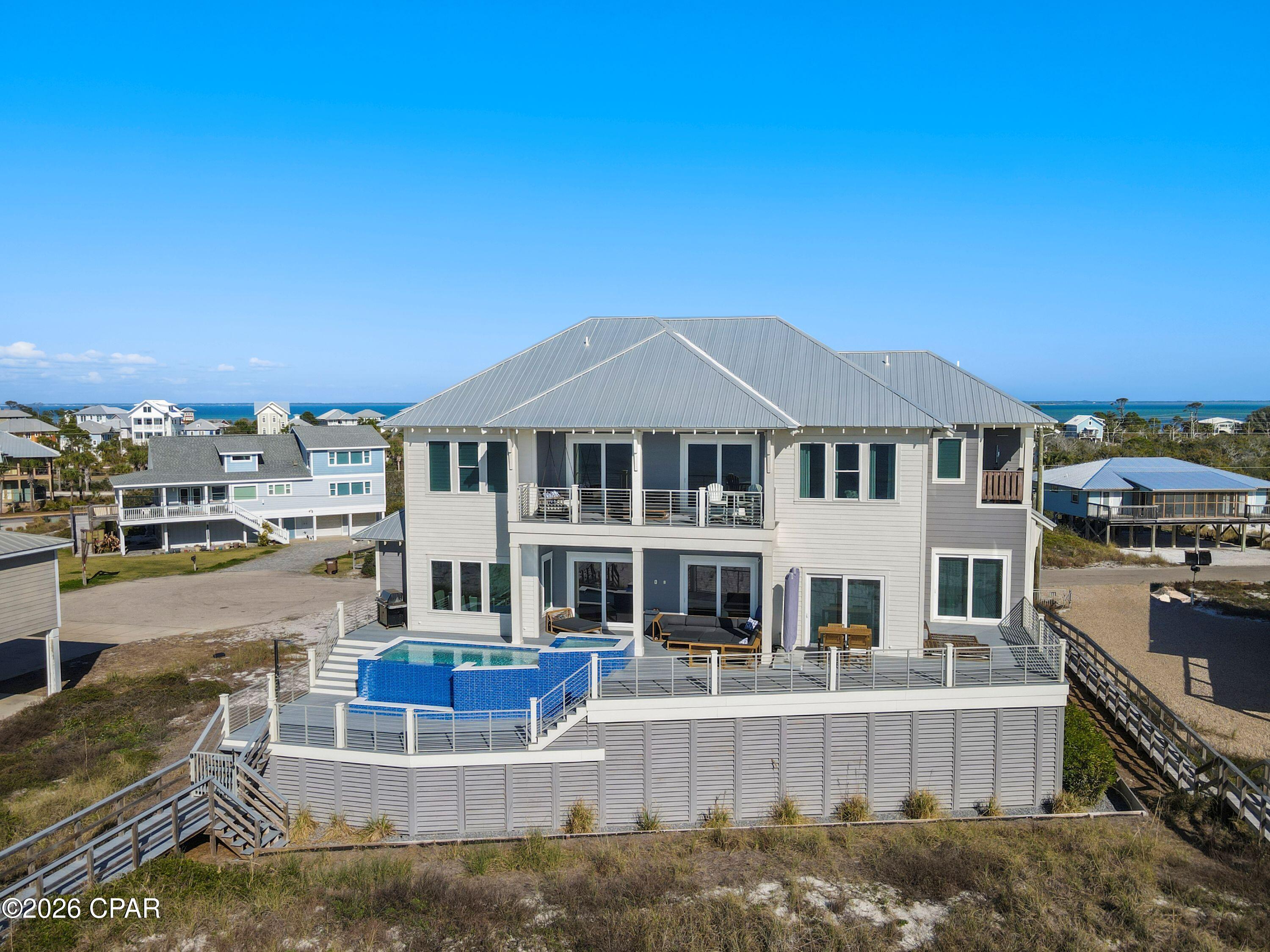Cape Breezes - Residential