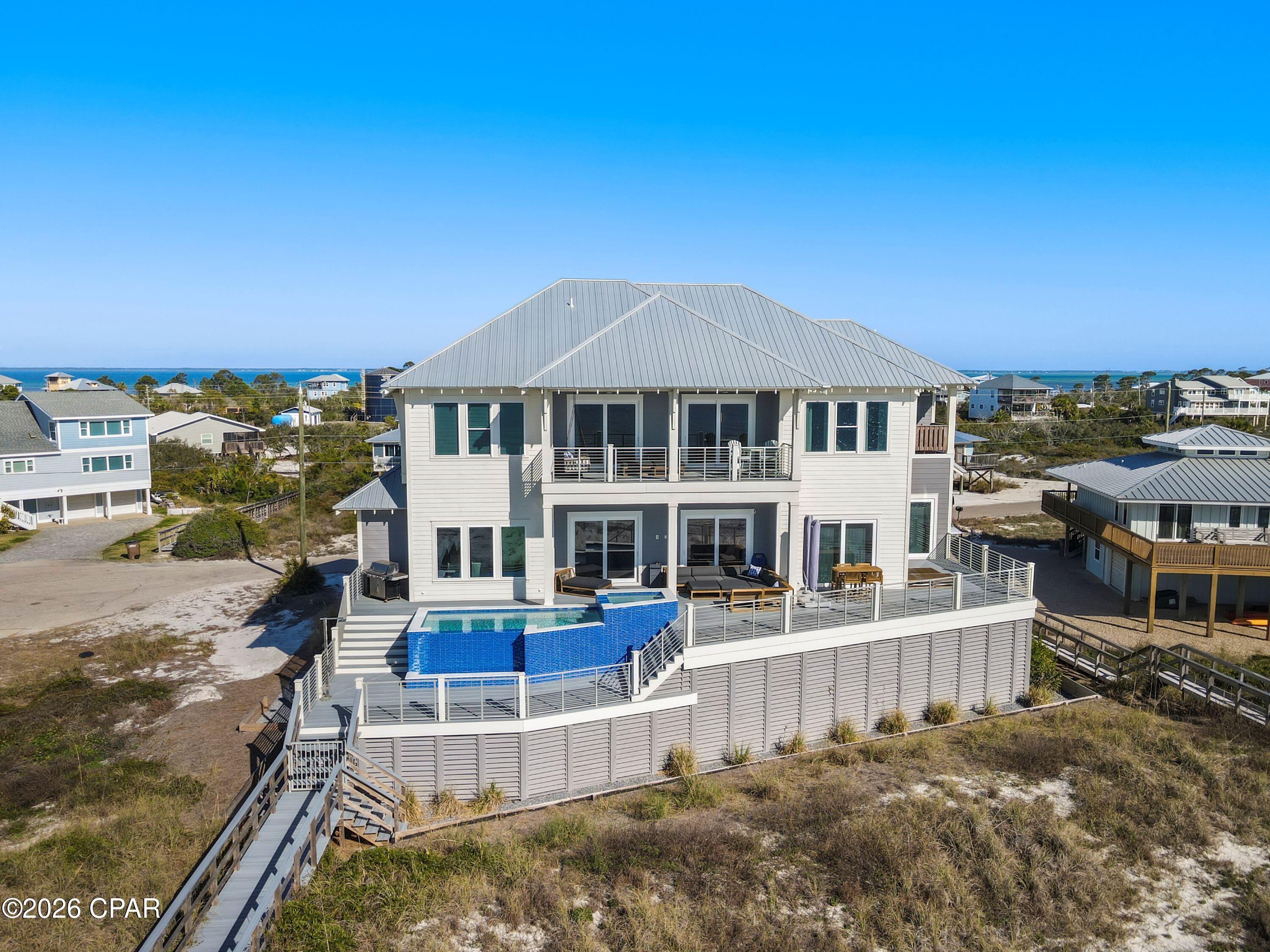 Cape Breezes - Residential
