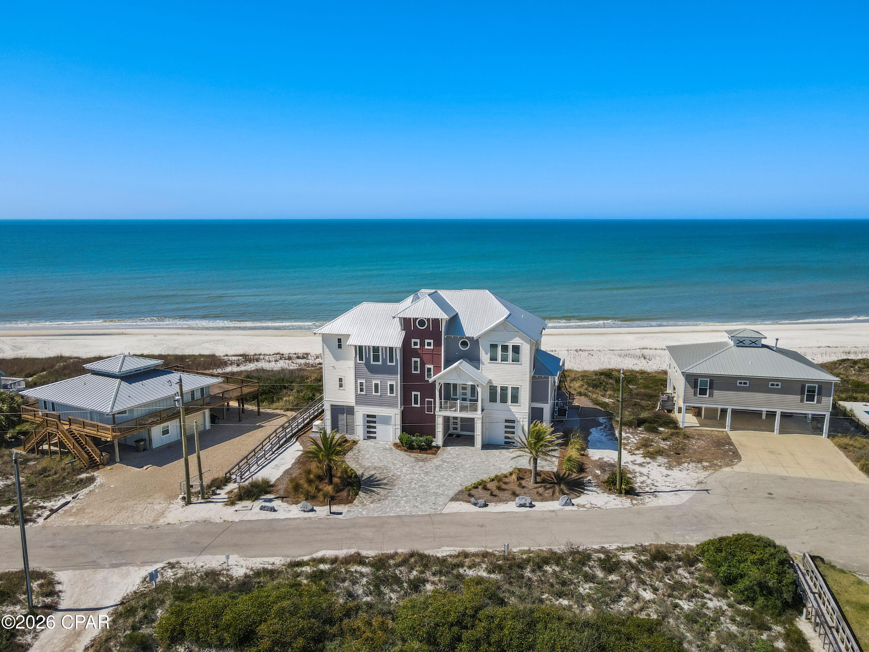Cape Breezes - Residential