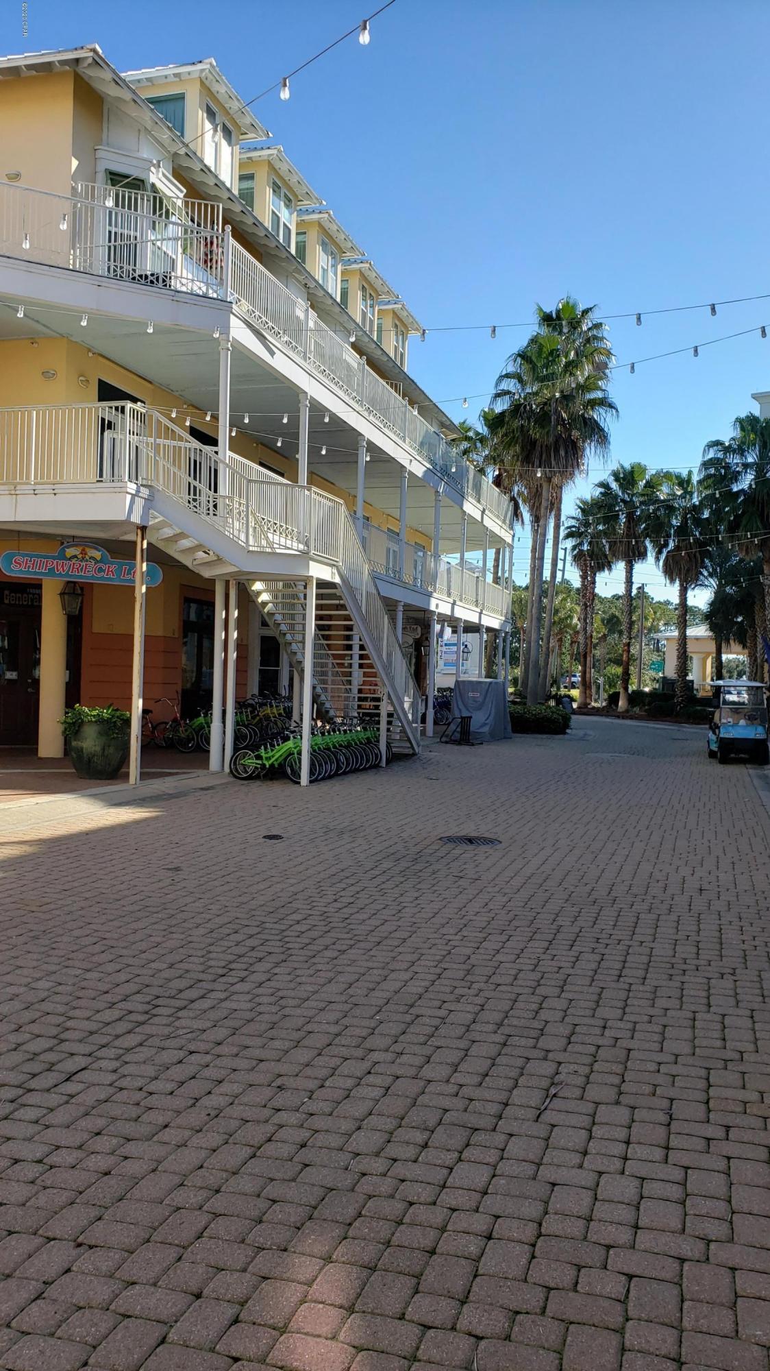 Carillon Beach Inn - Residential