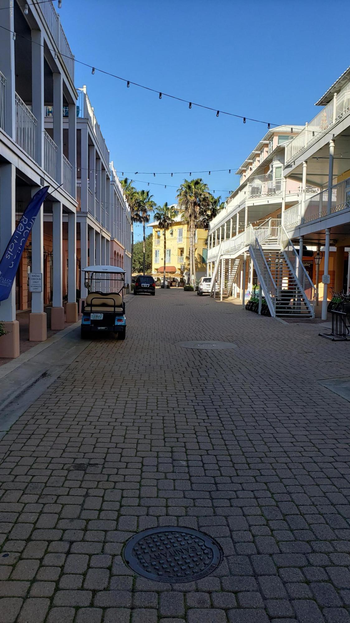 Carillon Beach Inn - Residential