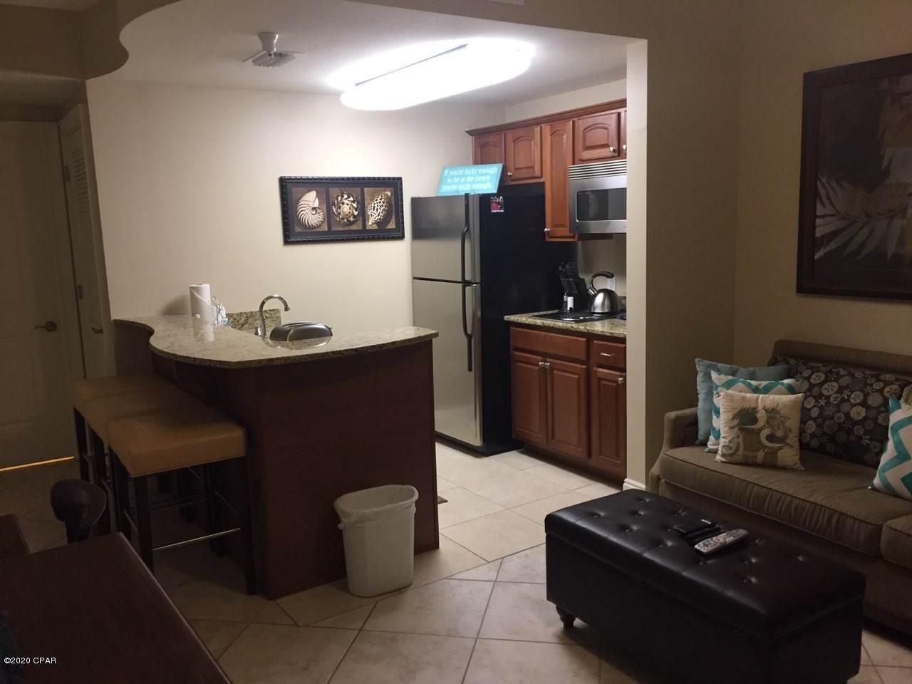 Carillon Beach Inn - Residential