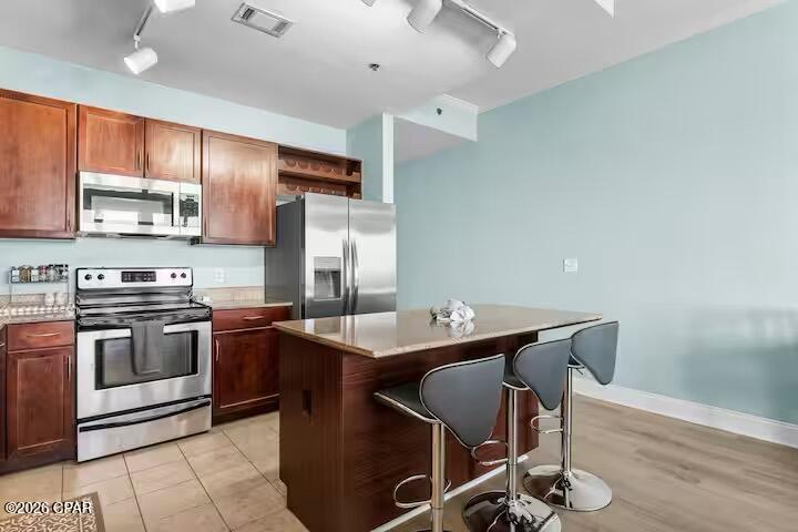 Laketown Wharf - Residential