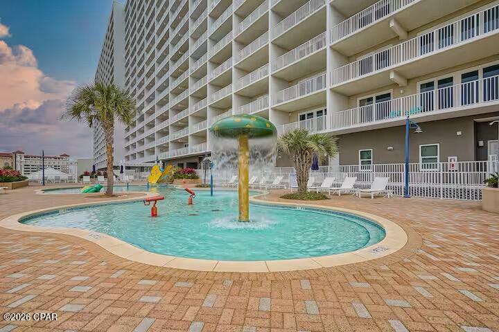 Laketown Wharf - Residential