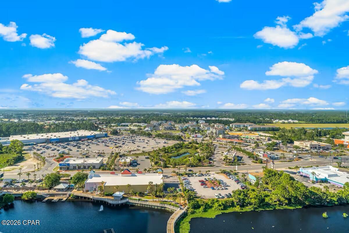 Laketown Wharf - Residential