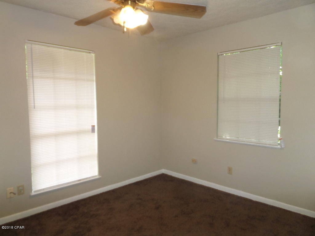 [No Recorded Subdiv] - Residential Lease