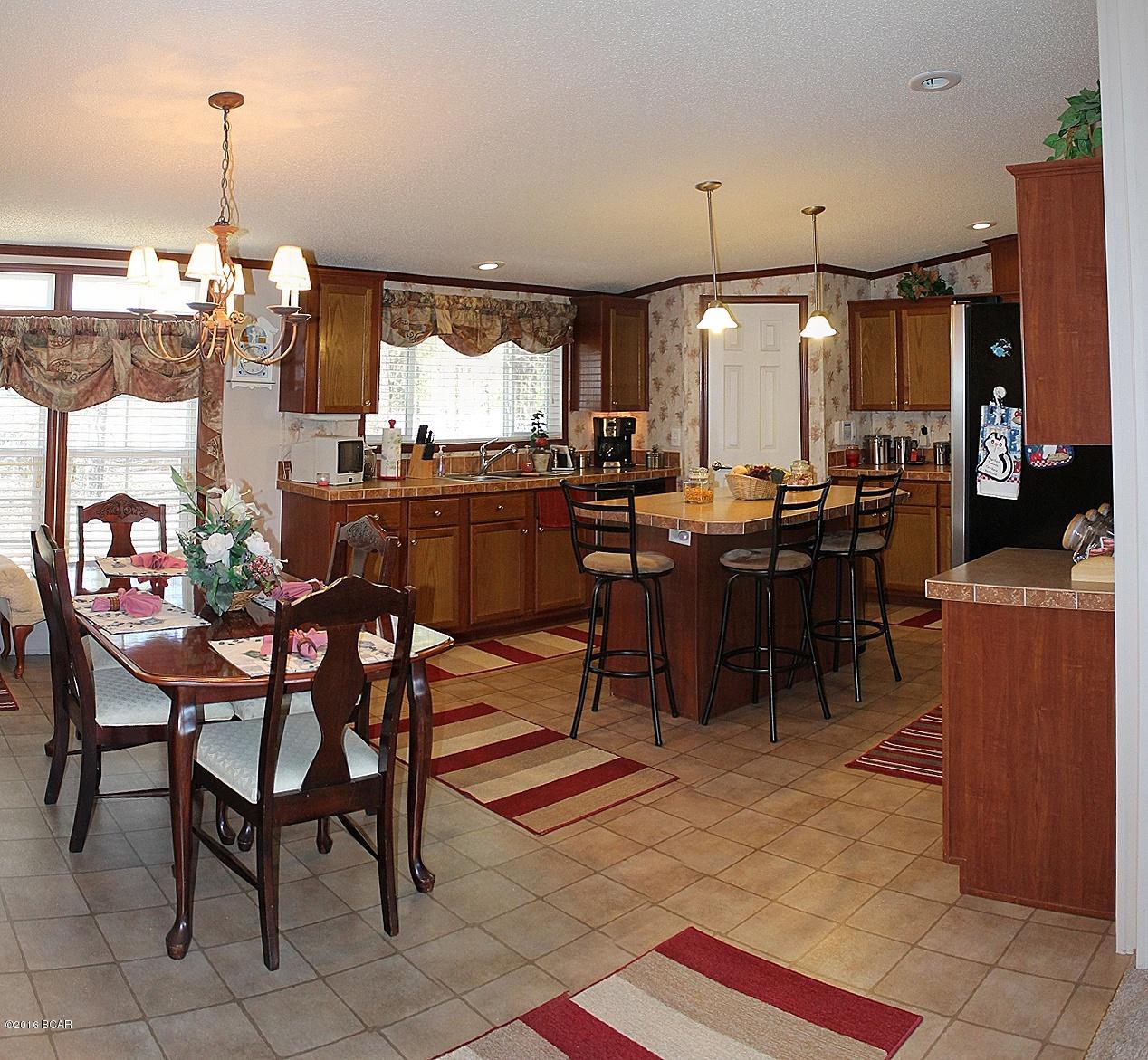 White Western Springs Unit 1 - Residential