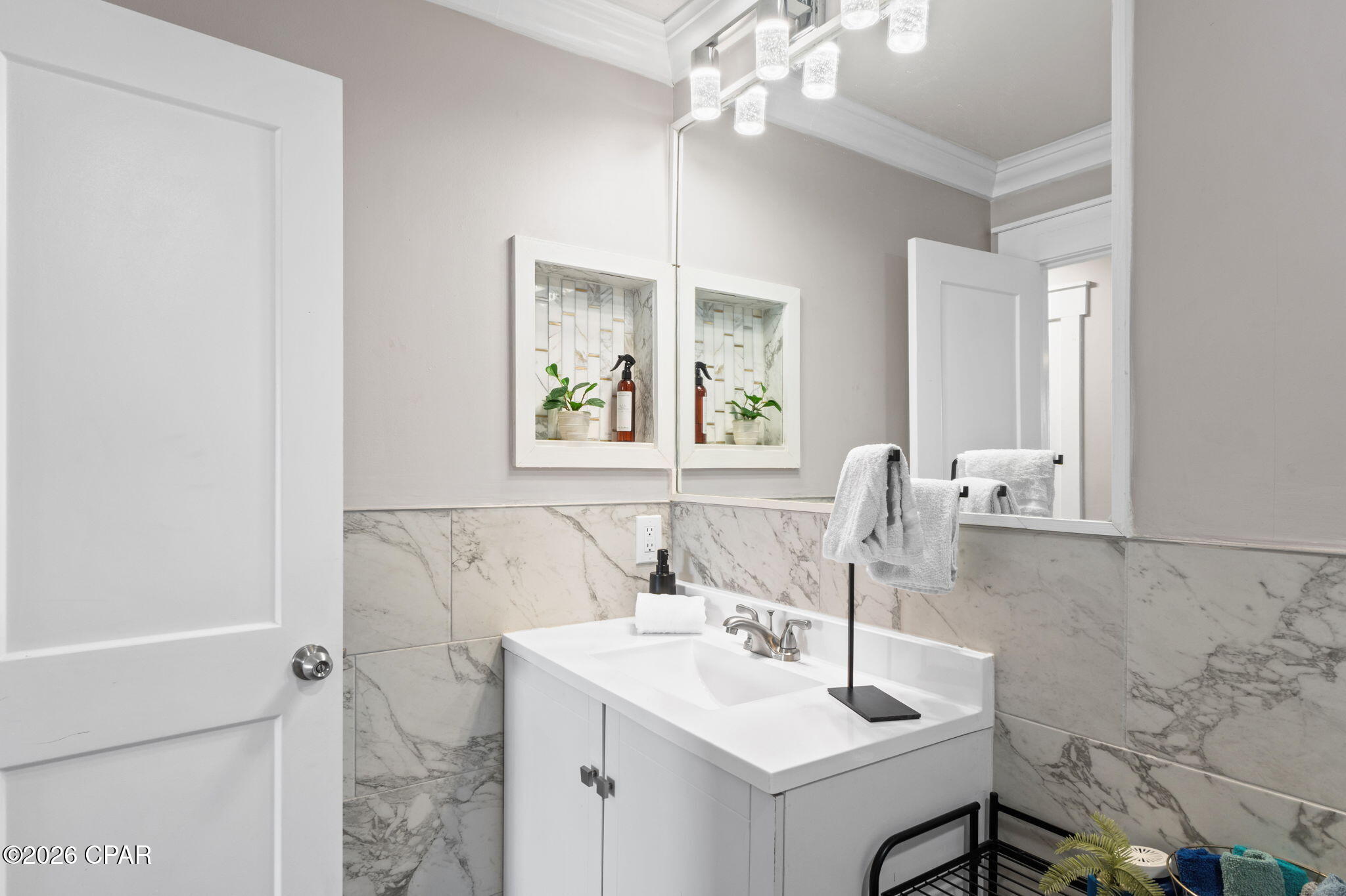 Caroline Add Unit 2 - Residential