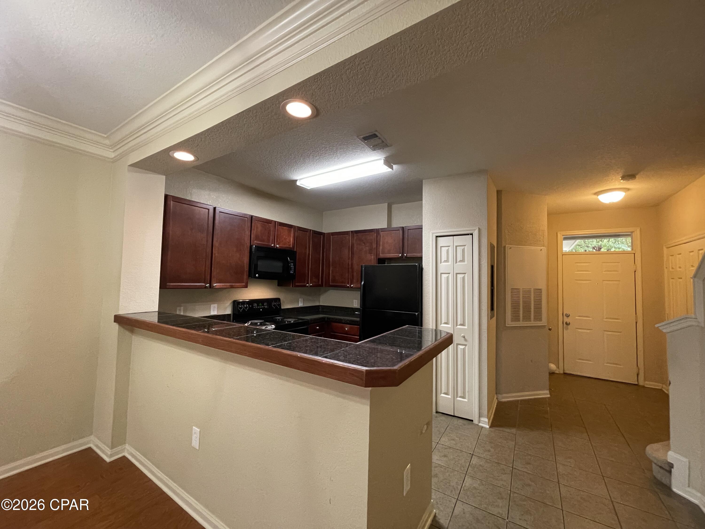 Baldwin Rowe - Residential Lease