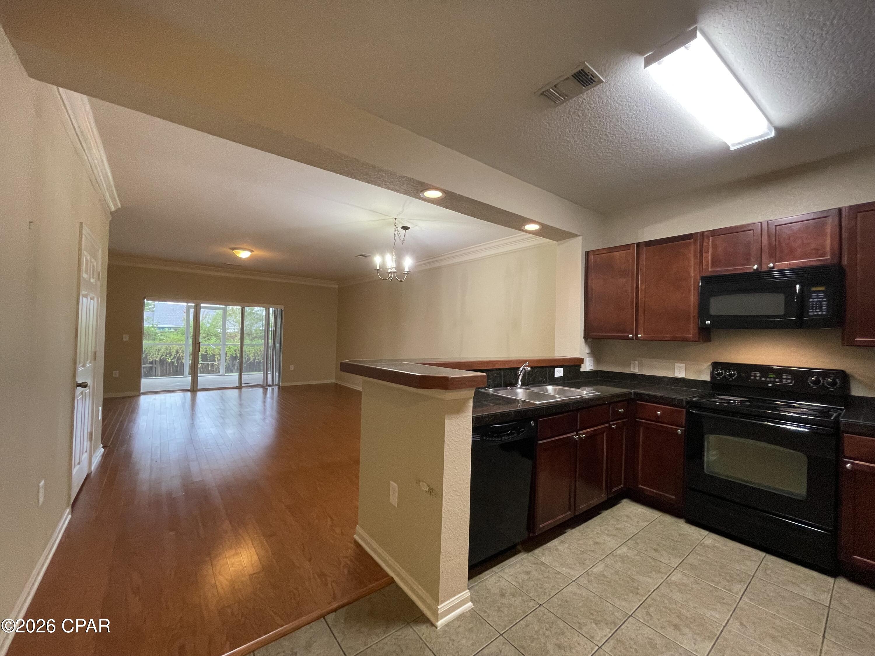 Baldwin Rowe - Residential Lease