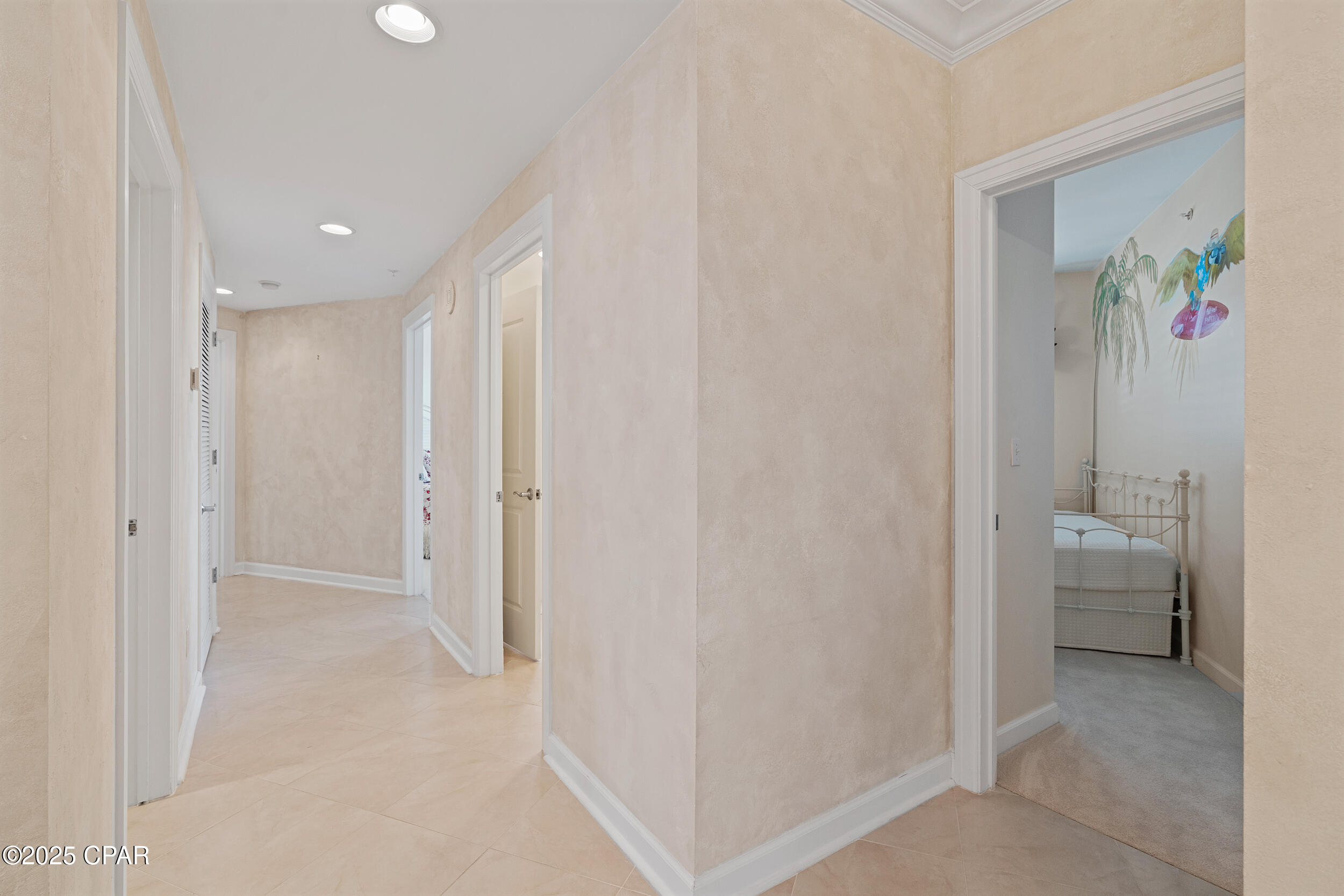 En Soleil Condo - Residential