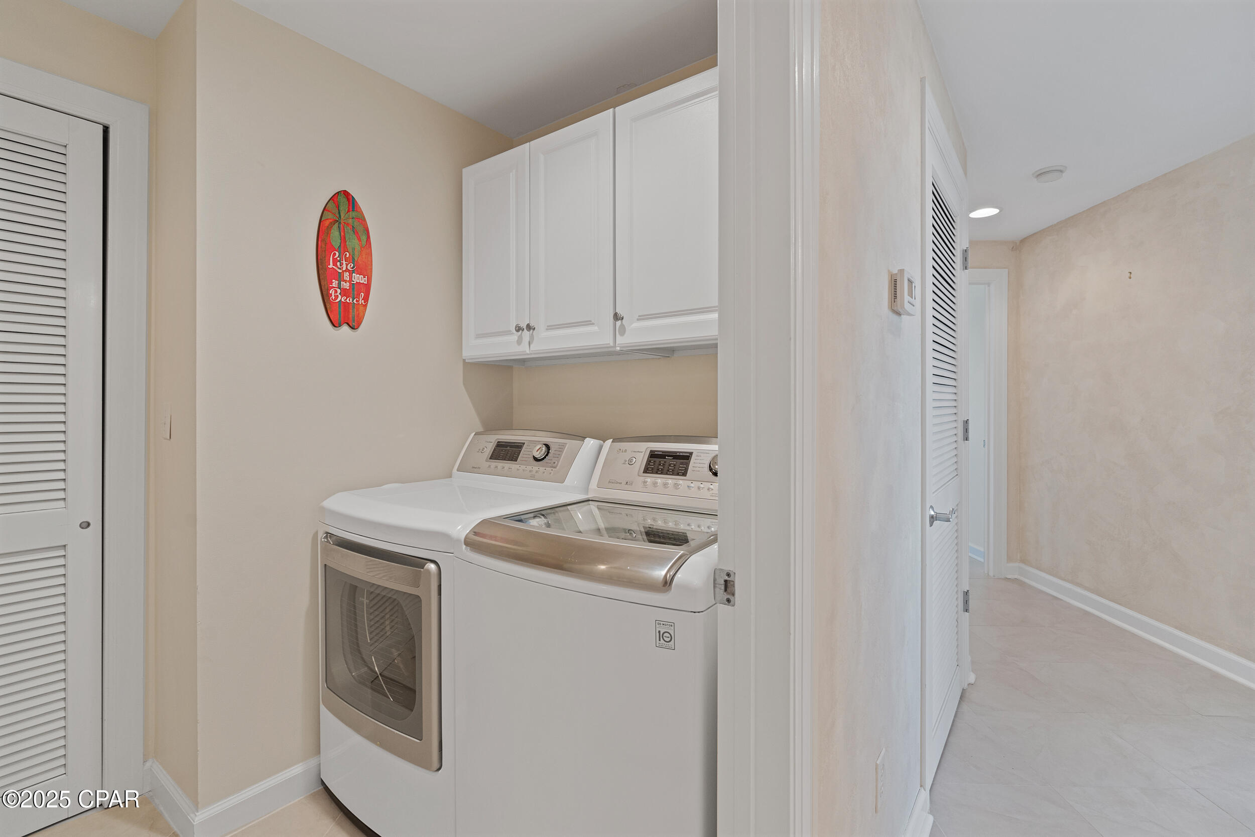 En Soleil Condo - Residential