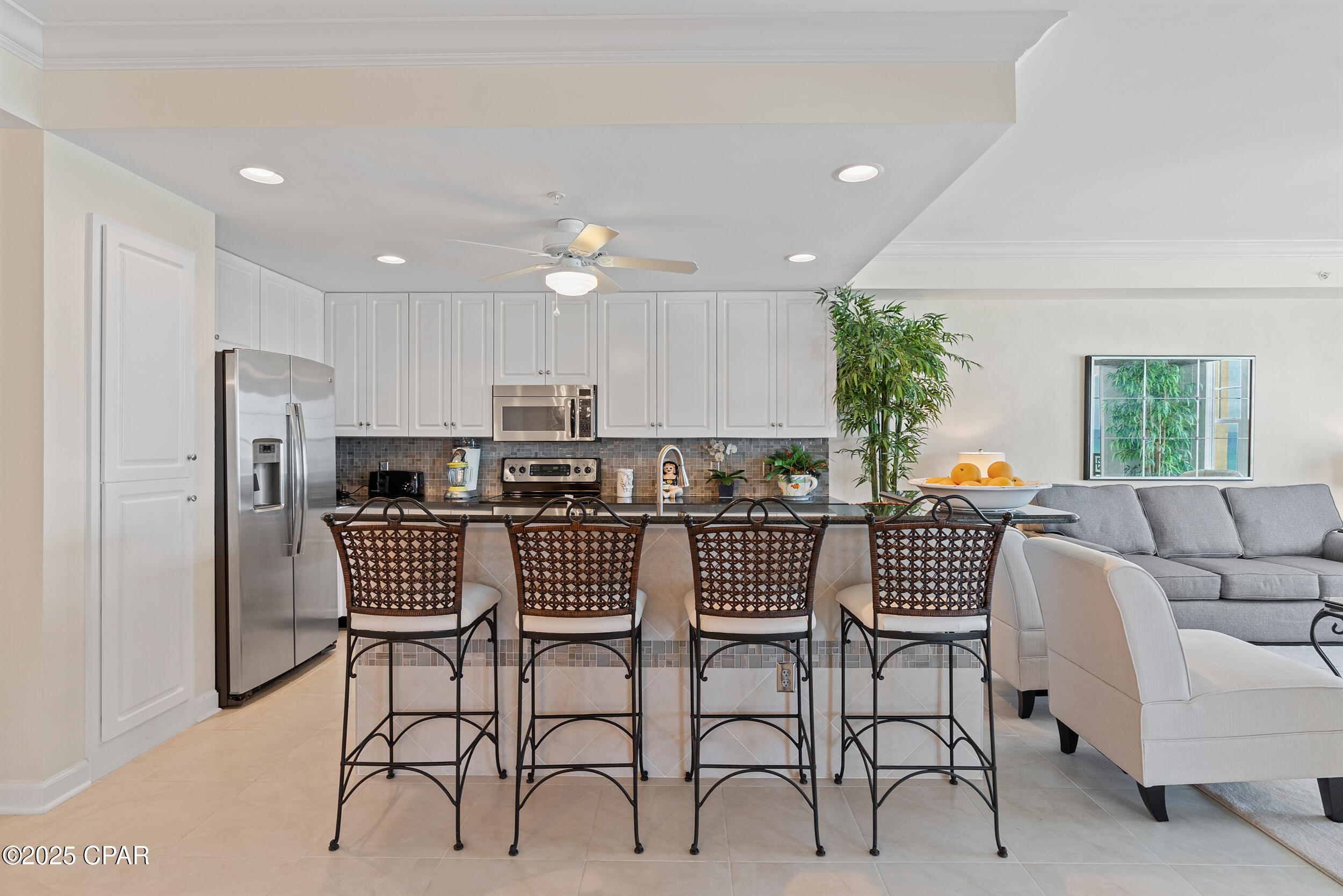 En Soleil Condo - Residential