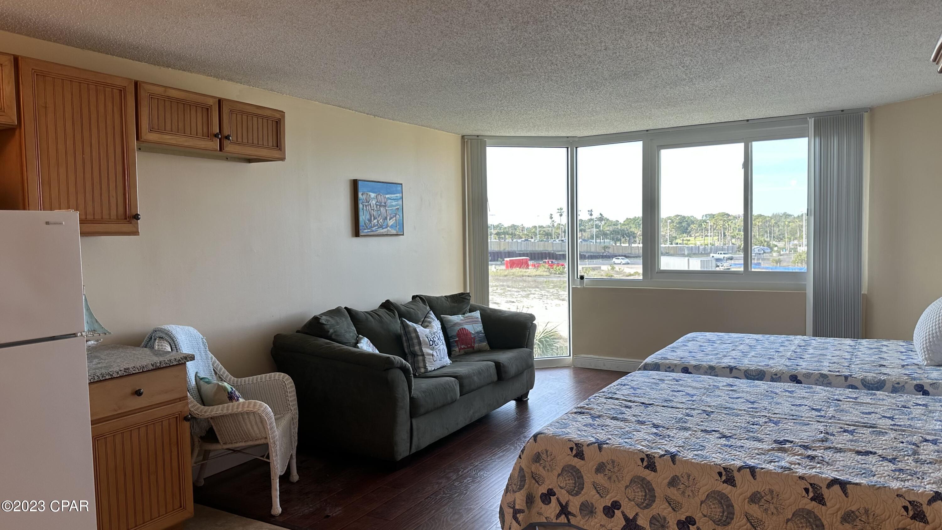 Top Of The Gulf Condo. - Residential