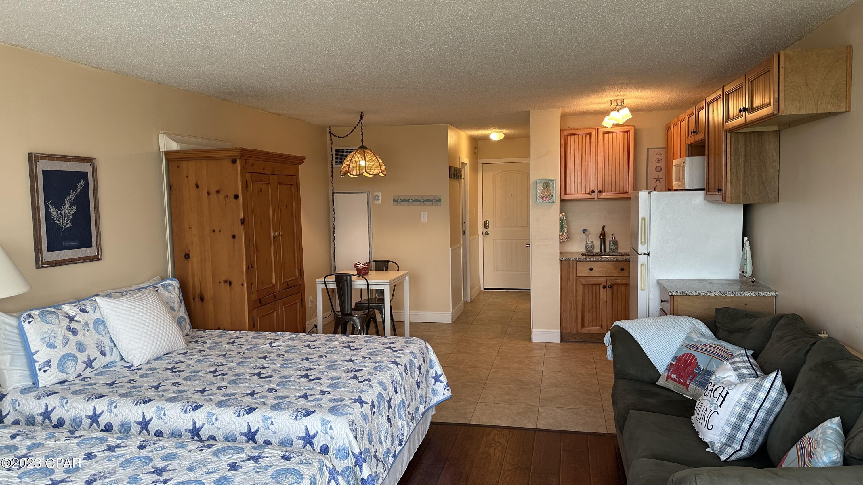 Top Of The Gulf Condo. - Residential