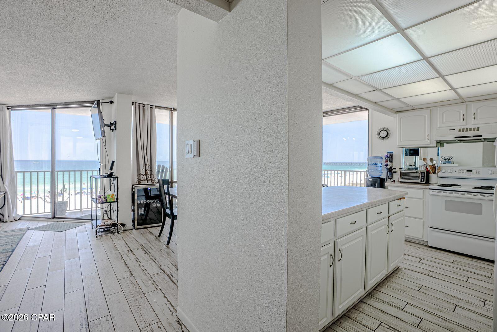 Leeward/Windward Condo - Residential