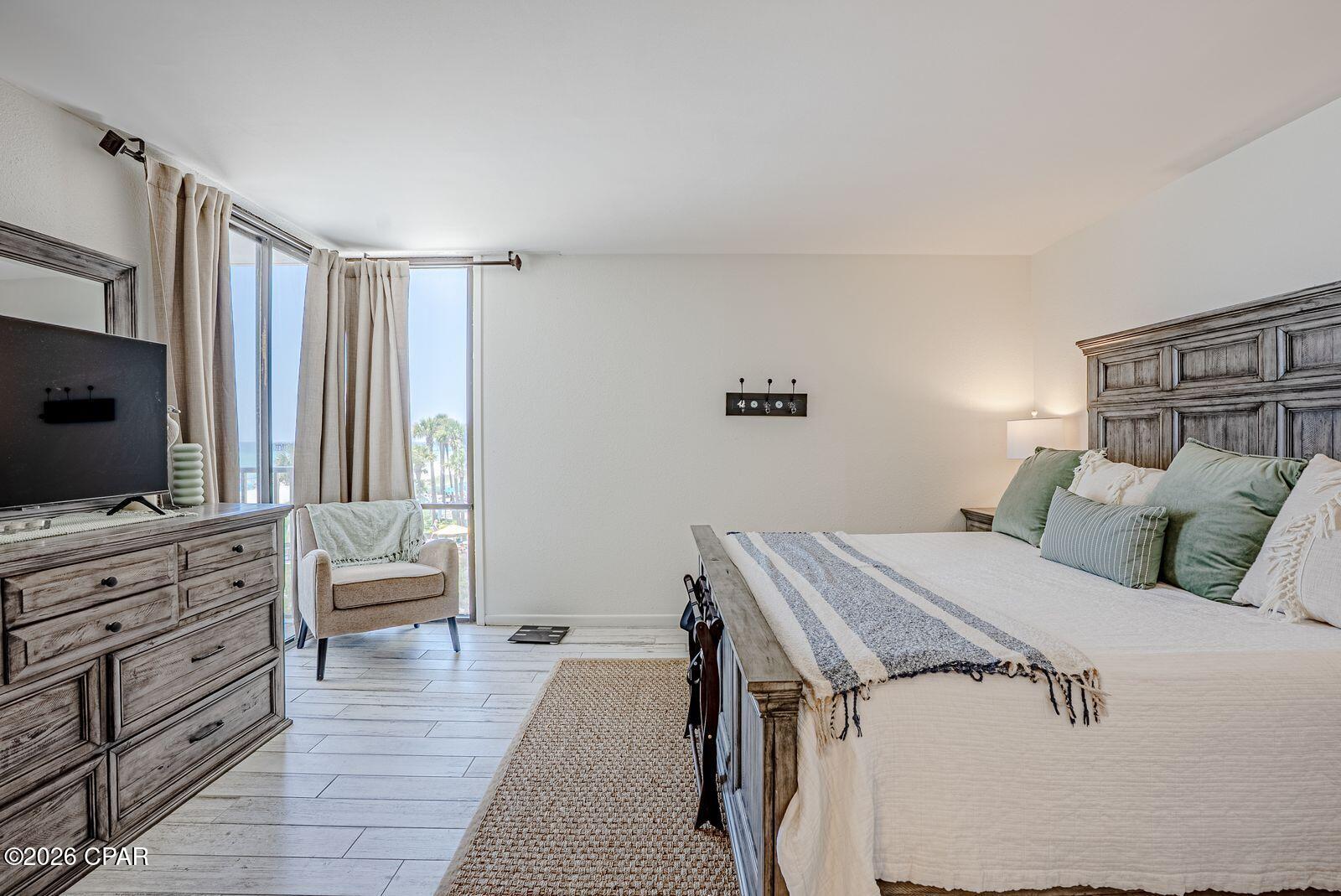 Leeward/Windward Condo - Residential