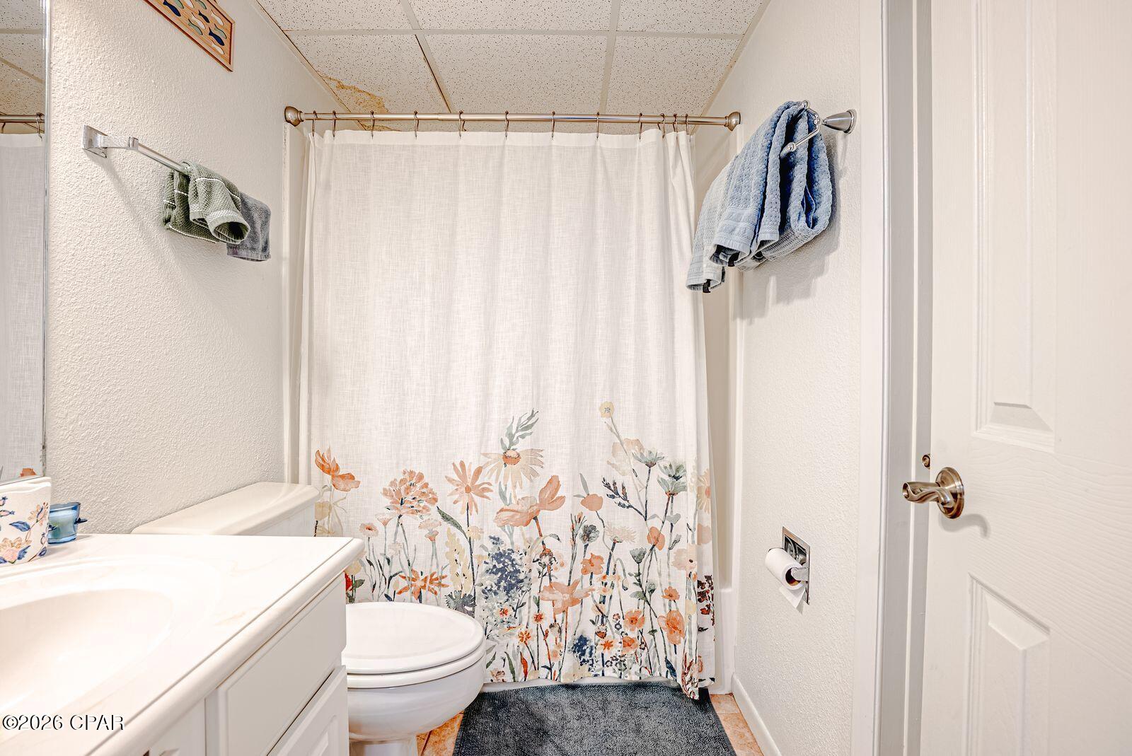 Leeward/Windward Condo - Residential
