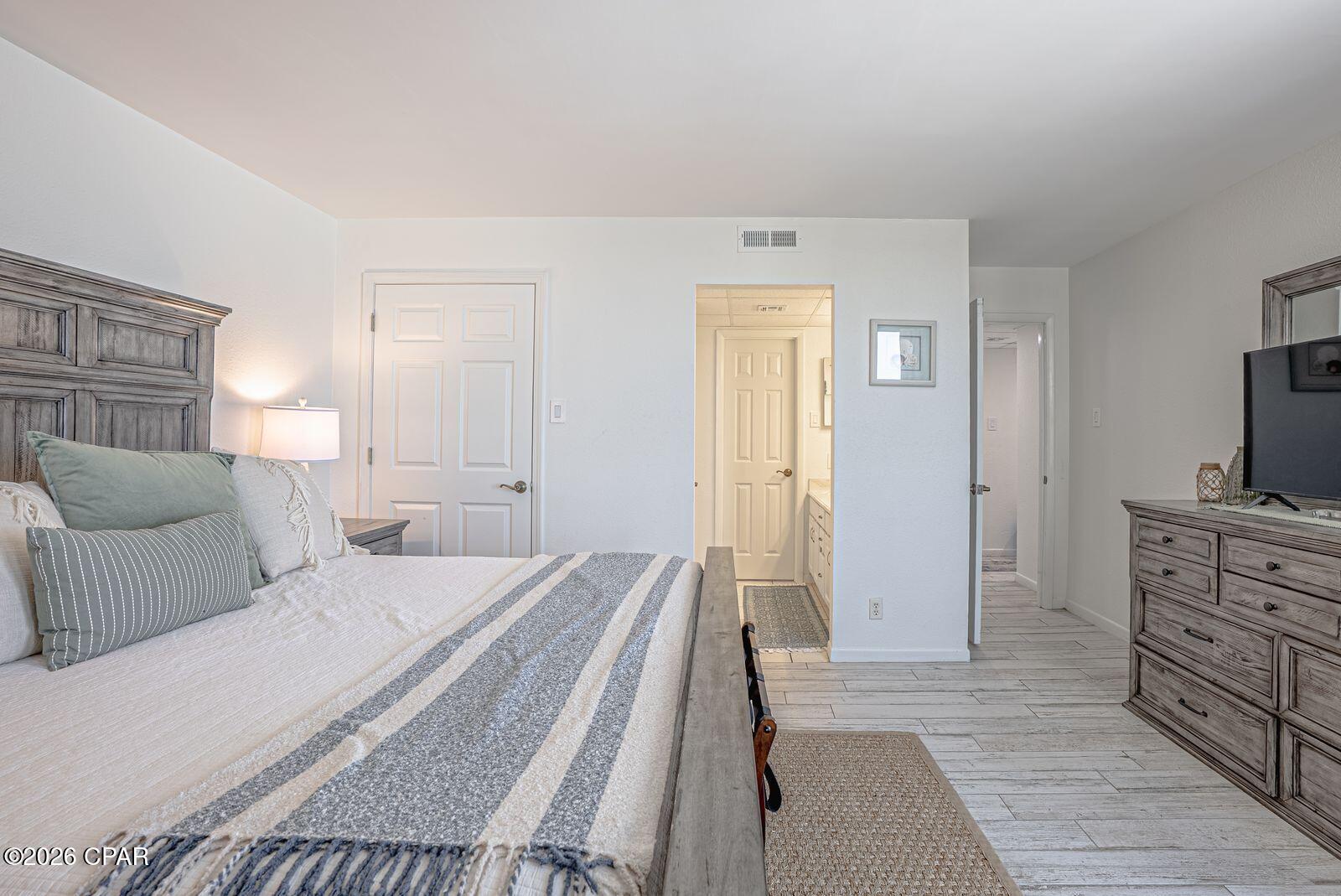 Leeward/Windward Condo - Residential