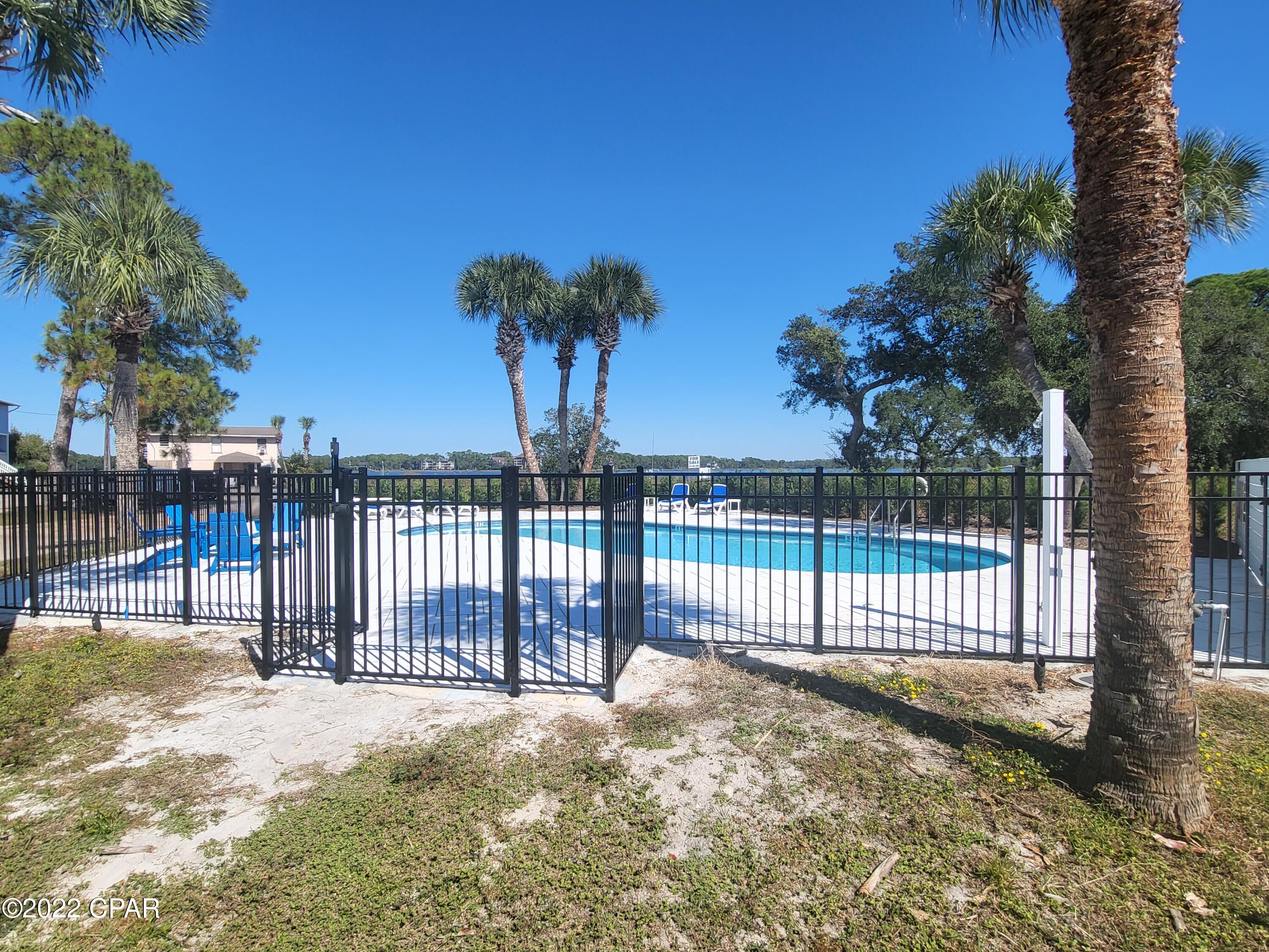 Pirate's Cove Inlet - Residential