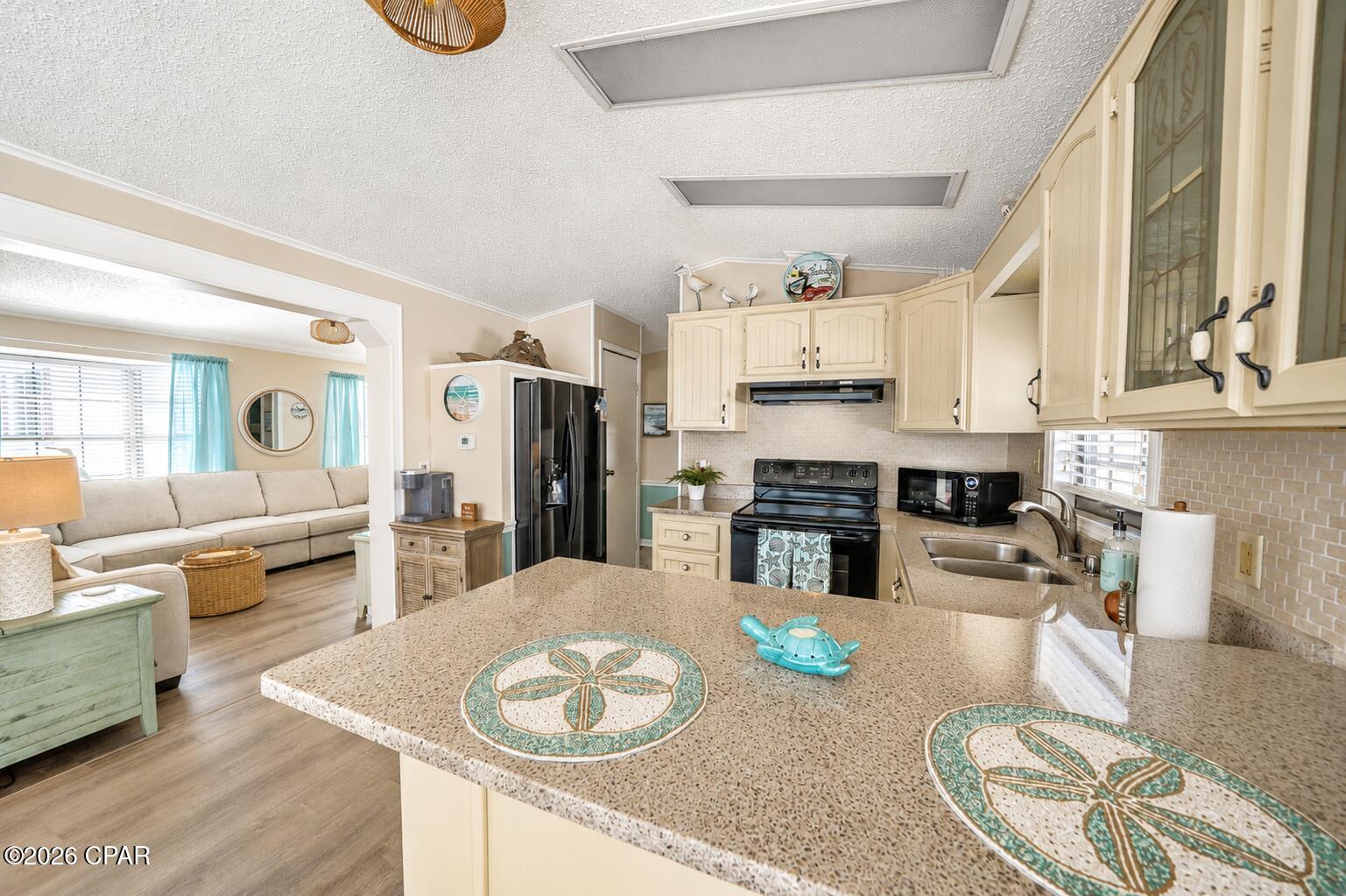 Venture Out Travel Trail - Residential