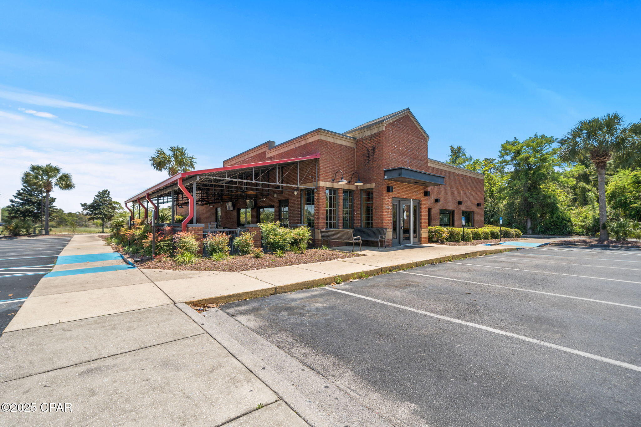 The property at 10071 Hutchison Boulevard offers a 5,135 ± SF freestanding restaurant building situated on 1.39 ± acres in the heart of Panama City Beach, Florida. The building will be delivered vacant and free of any leasehold interests at closing, providing an ideal opportunity for an owner-user or redevelopment project. The property features a well-designed floor plan with existing kitchen infrastructure, multiple dining areas, and ample on-site parking.

This offering presents a rare opportunity to acquire a nearly Turn Key restaurant property located at a signalized hard corner in Panama City Beach, Florida. The 5,135 SF freestanding building, formerly operated as Applebee's. The property is located at the southeast corner of Hutchison Boulevard and Churchwell Drive, featuring full access via a traffic signal and exceptional visibility. With 95 total parking spaces (18.5 per 1,000 SF), the site offers excellent fundamentals for a restaurant user or future repositioning for redevelopment.
