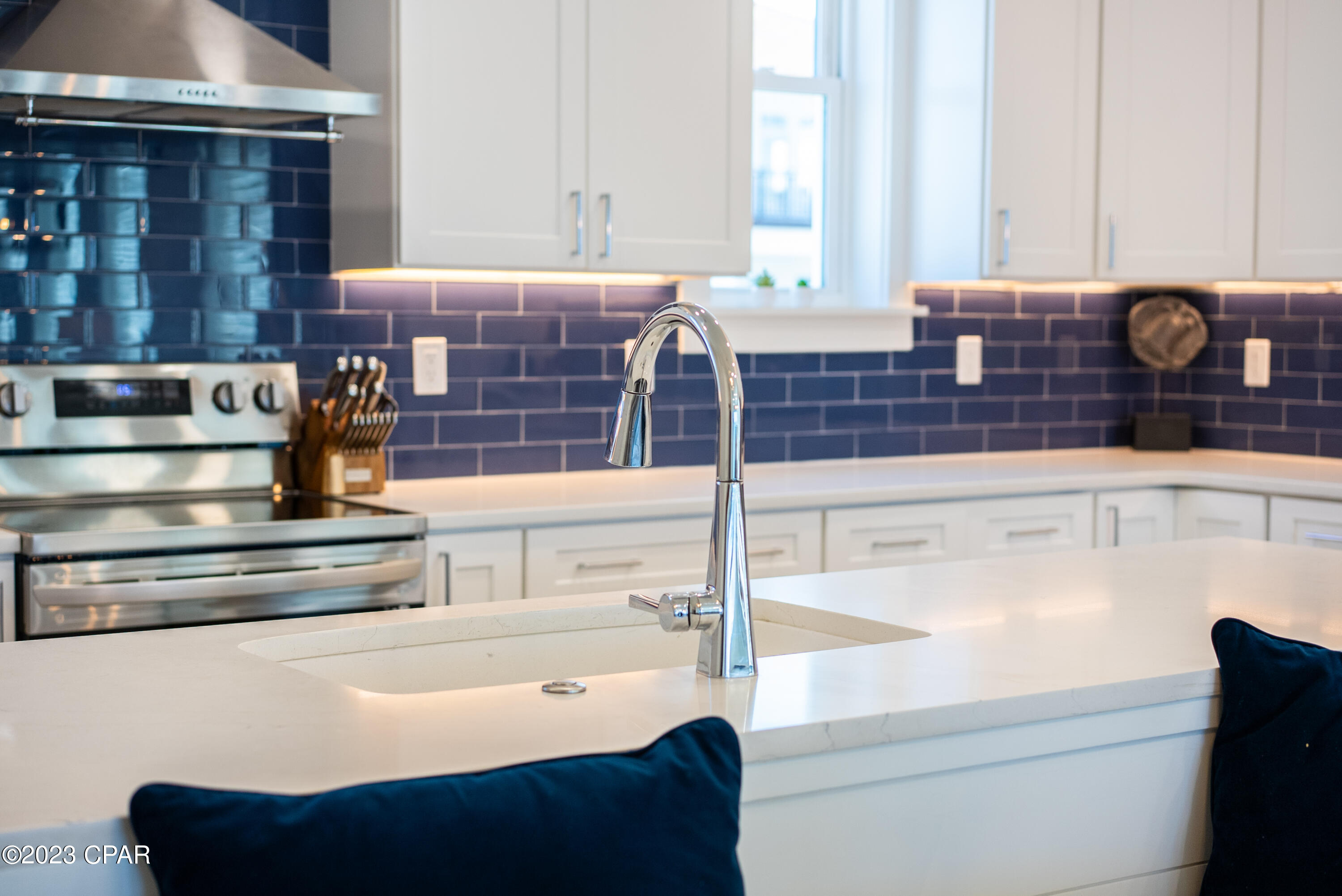 Cresent Bch Unit 1 - Residential