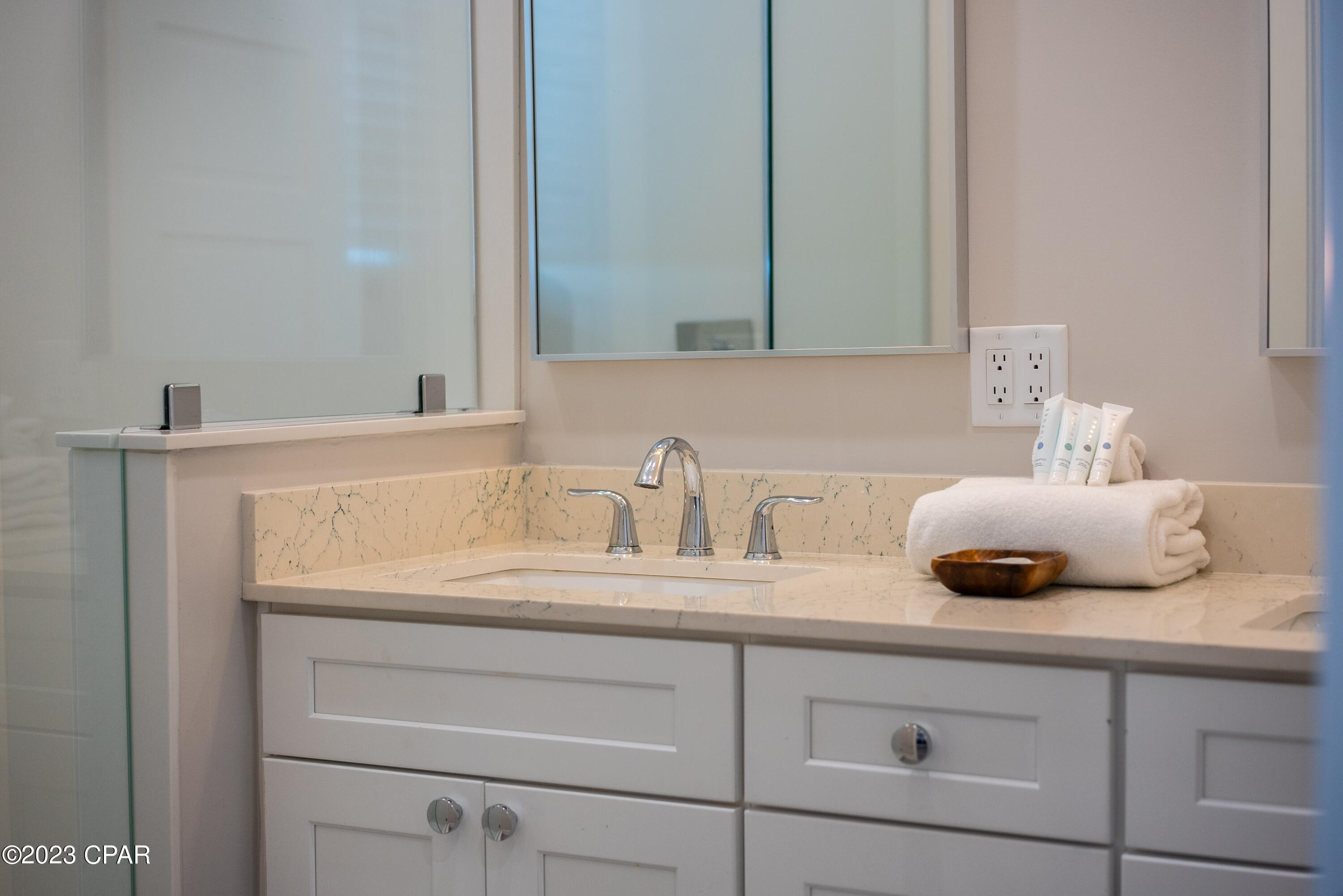 Cresent Bch Unit 1 - Residential