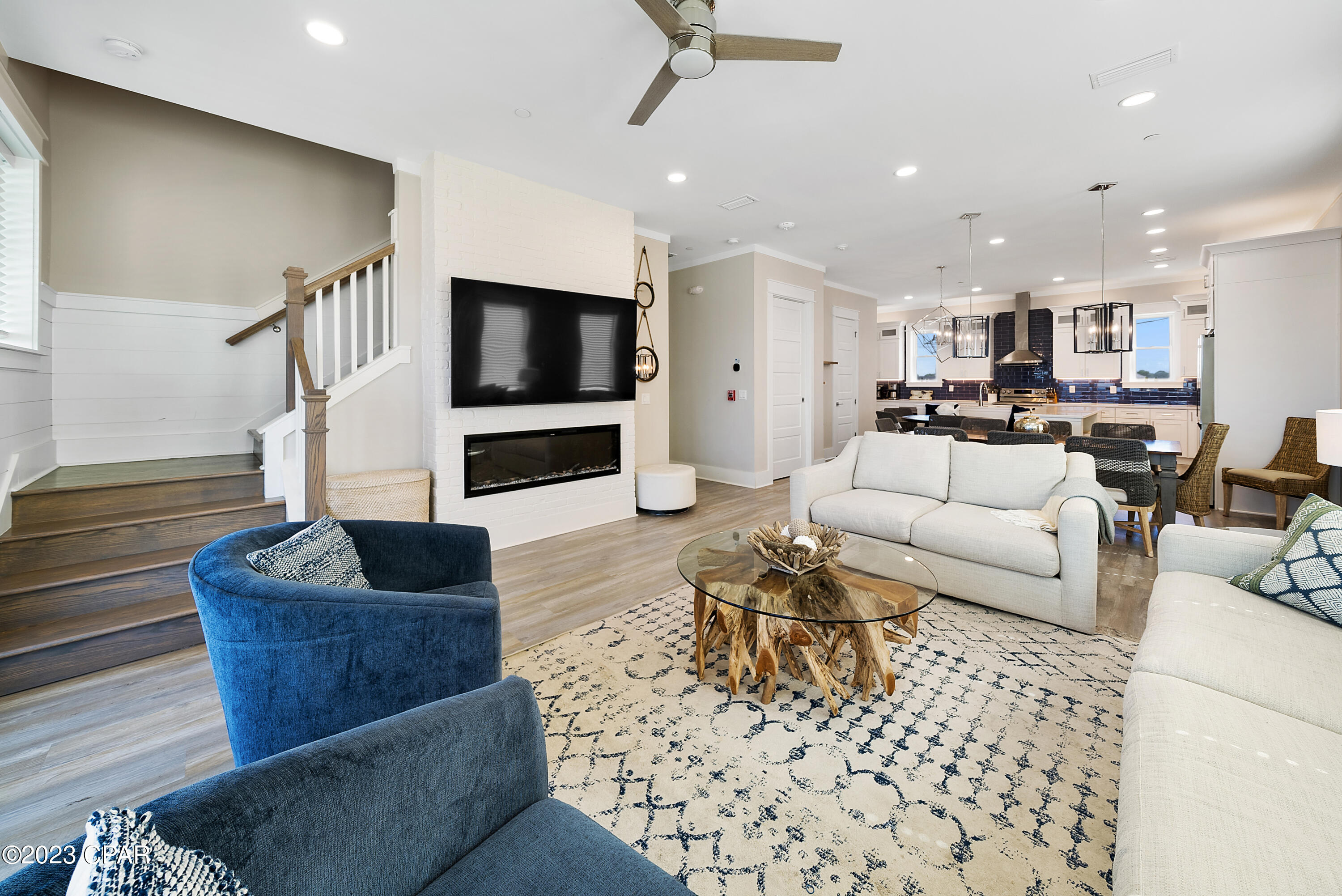 Cresent Bch Unit 1 - Residential